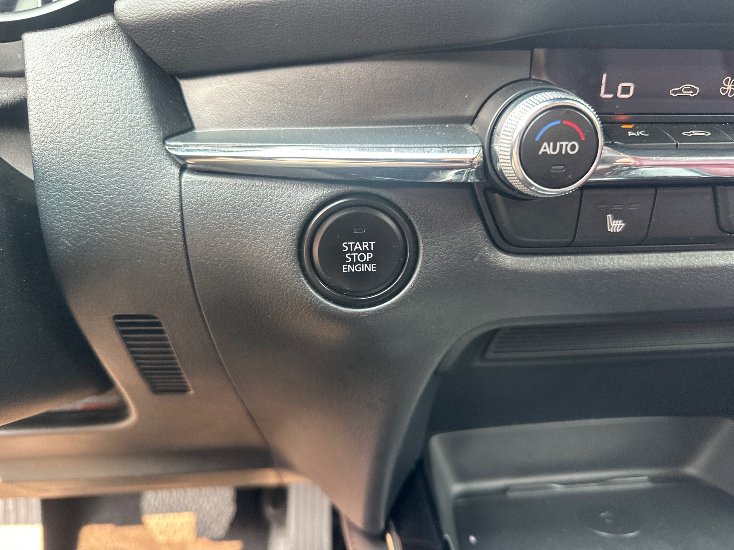 2025 Mazda Mazda CX-30 Carbon Edition AWD