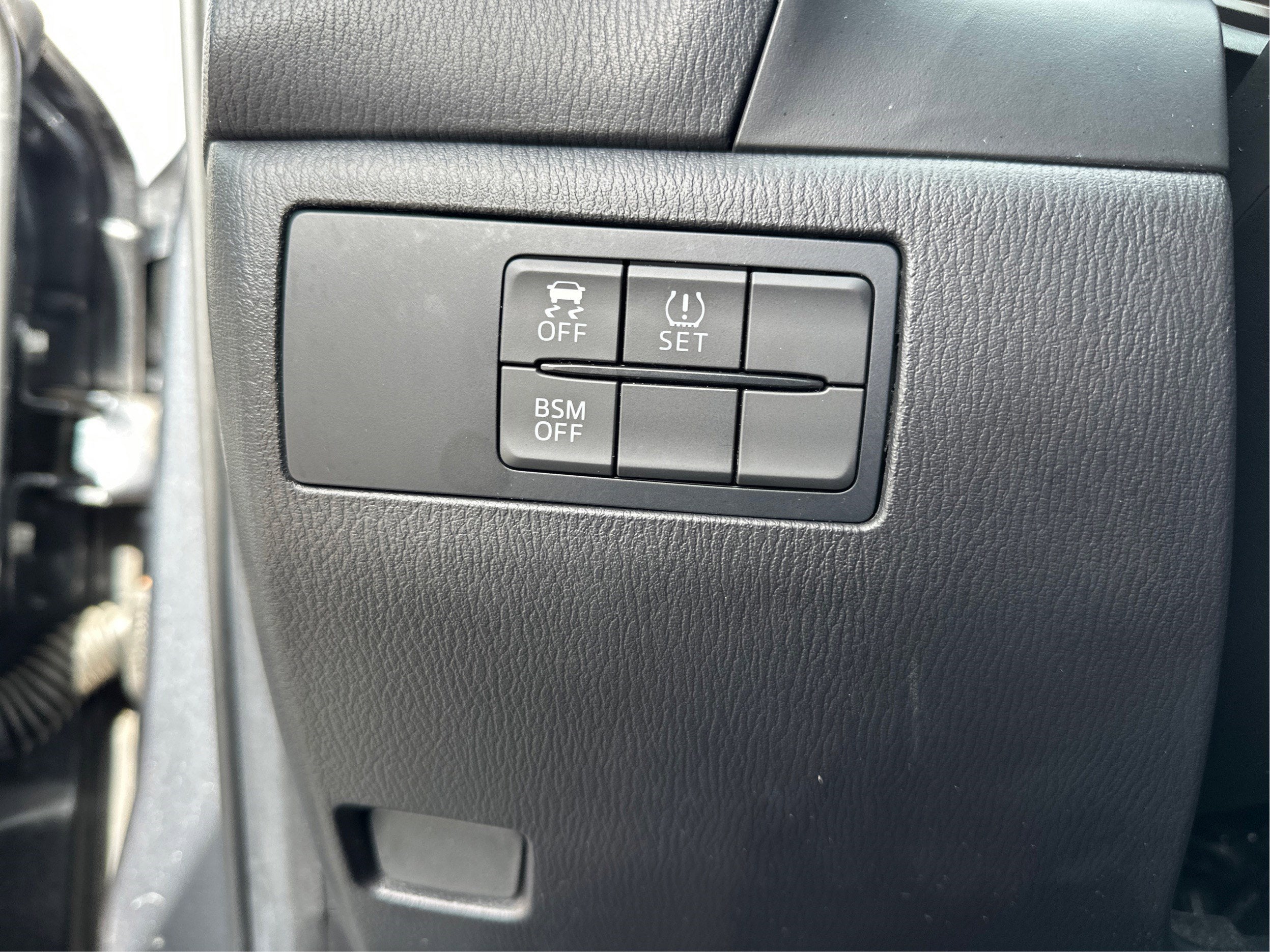 2016 Mazda Mazda3 i Grand Touring