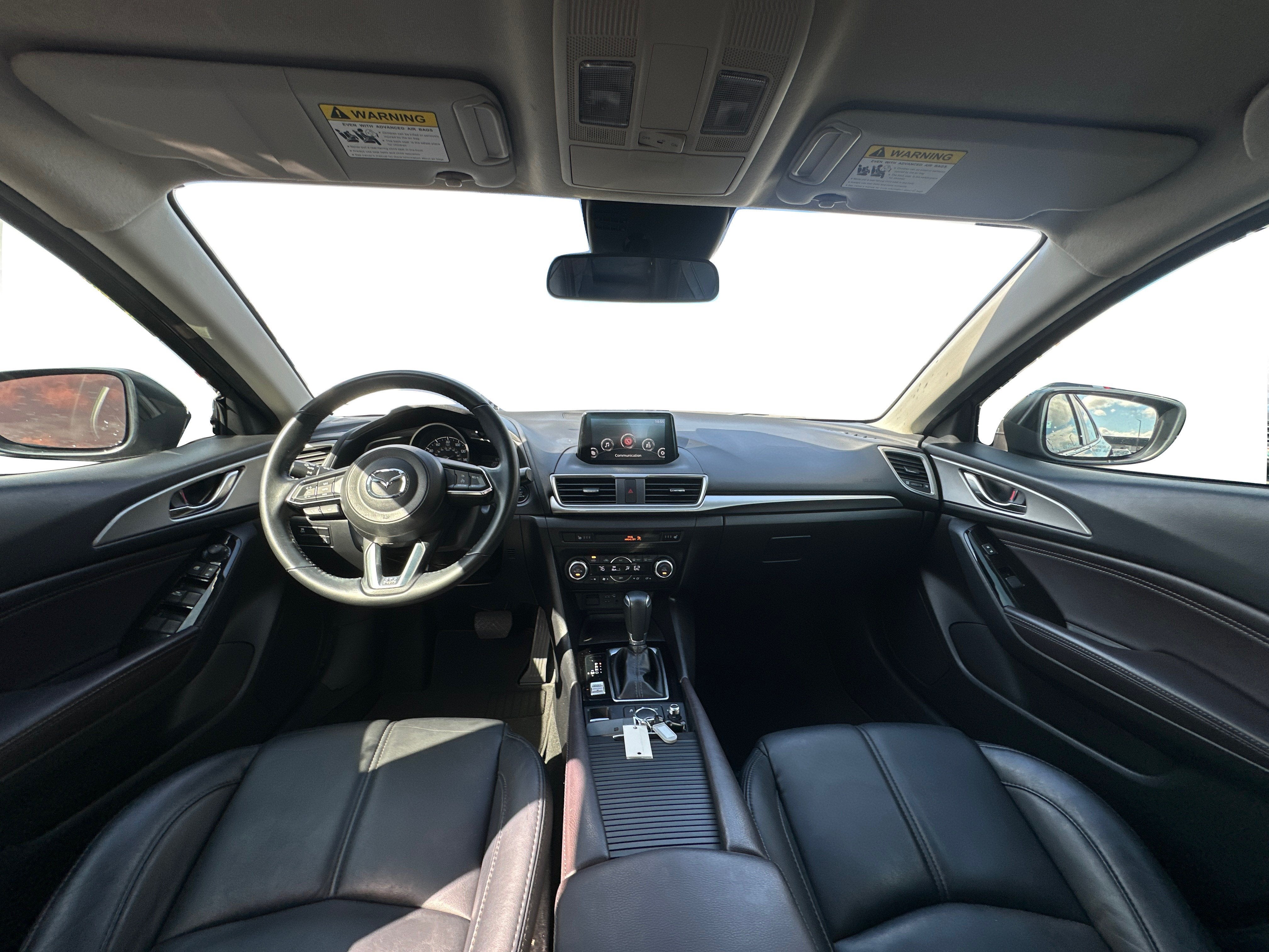 2018 Mazda Mazda3 Touring Auto