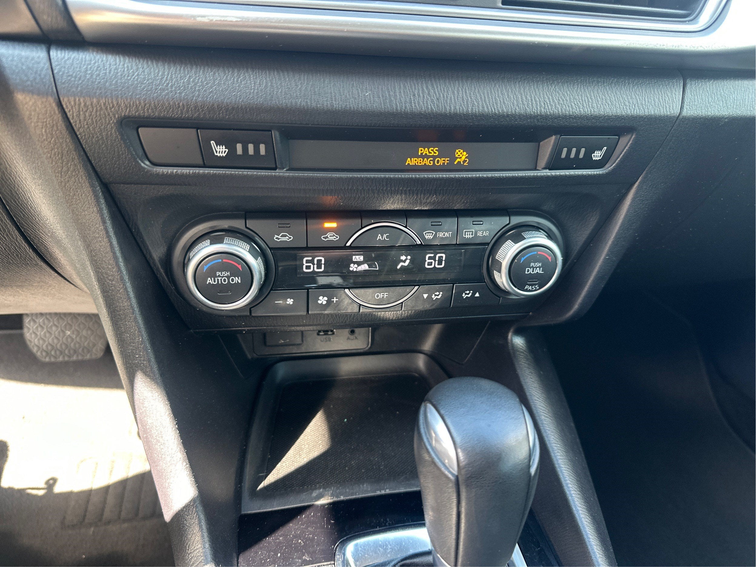 2018 Mazda Mazda3 Touring Auto