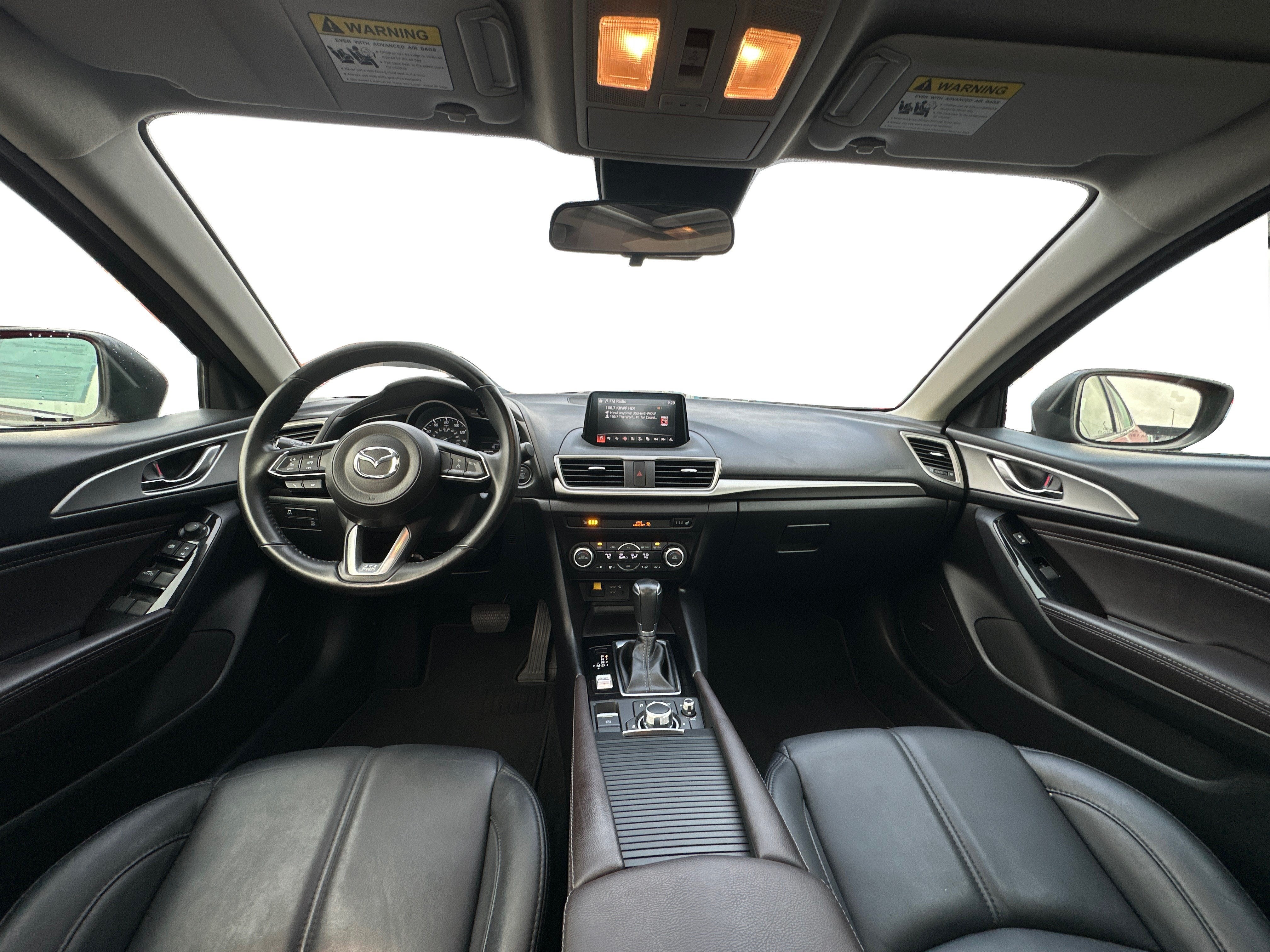2018 Mazda Mazda3 Sedan Touring