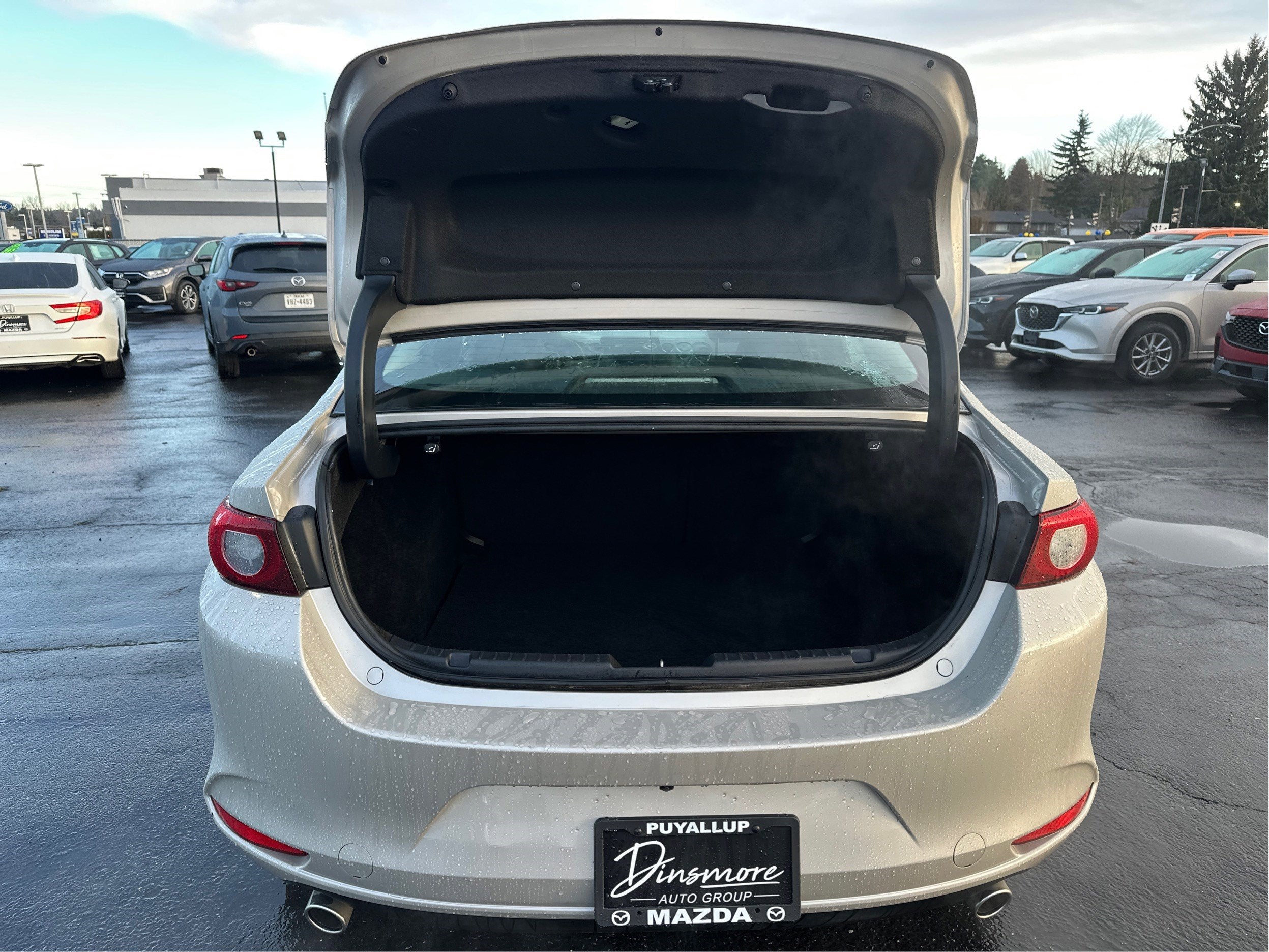 2025 Mazda Mazda3 2.5 S Preferred FWD