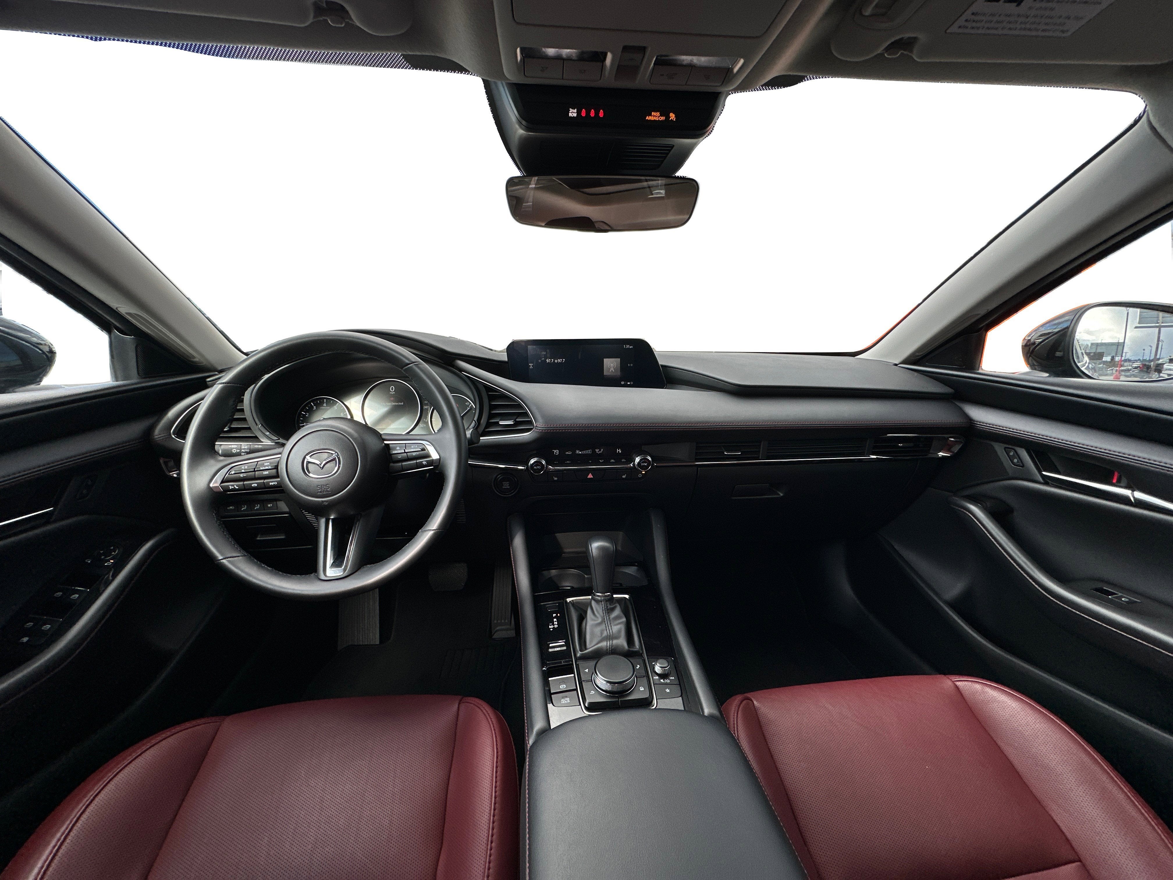 2025 Mazda Mazda3 2.5 S Carbon Edition AWD