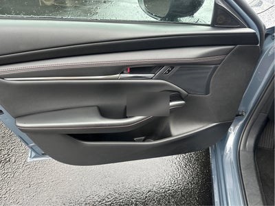 2025 Mazda Mazda3 Carbon Edition