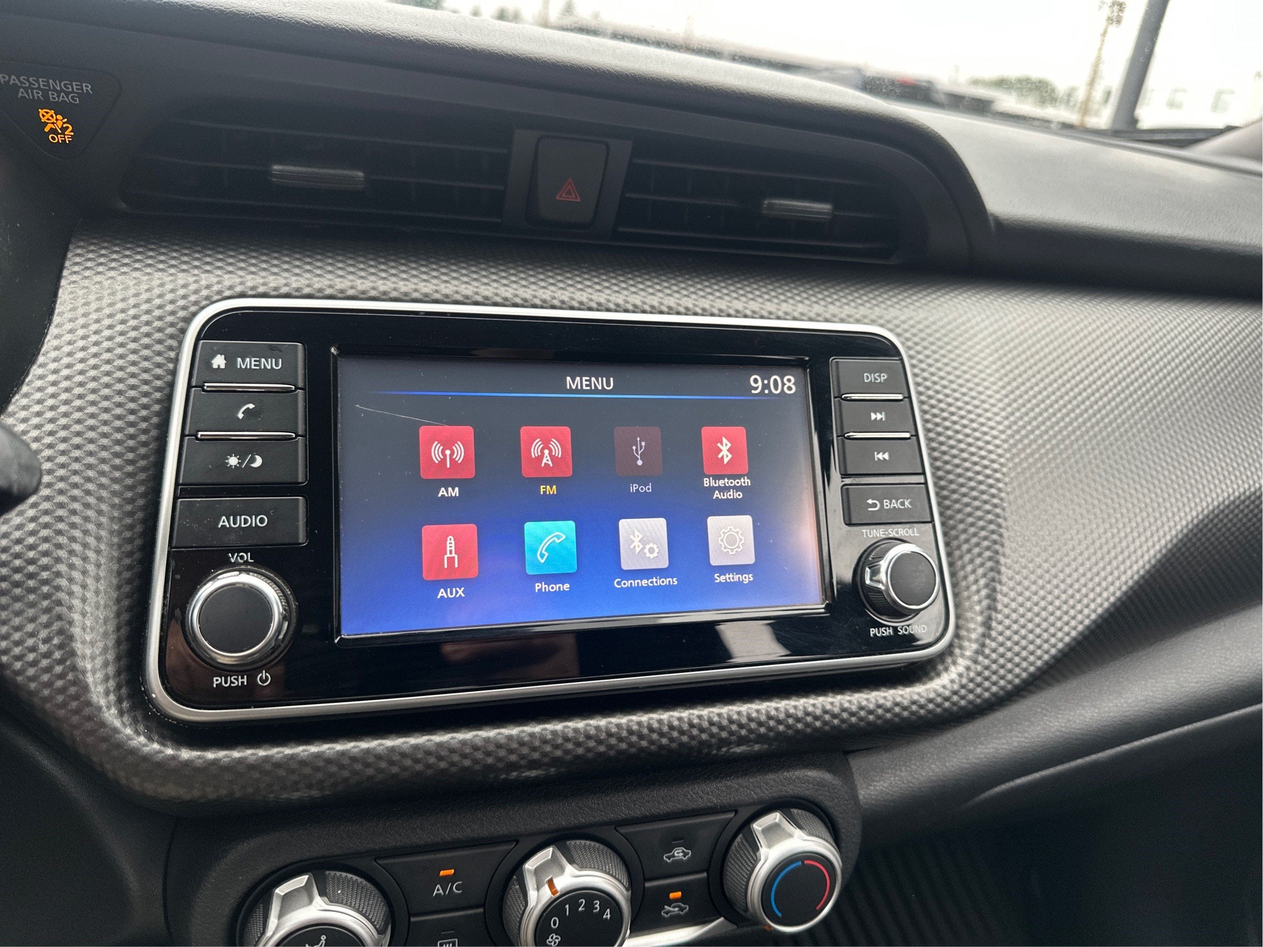 2018 Nissan Kicks S