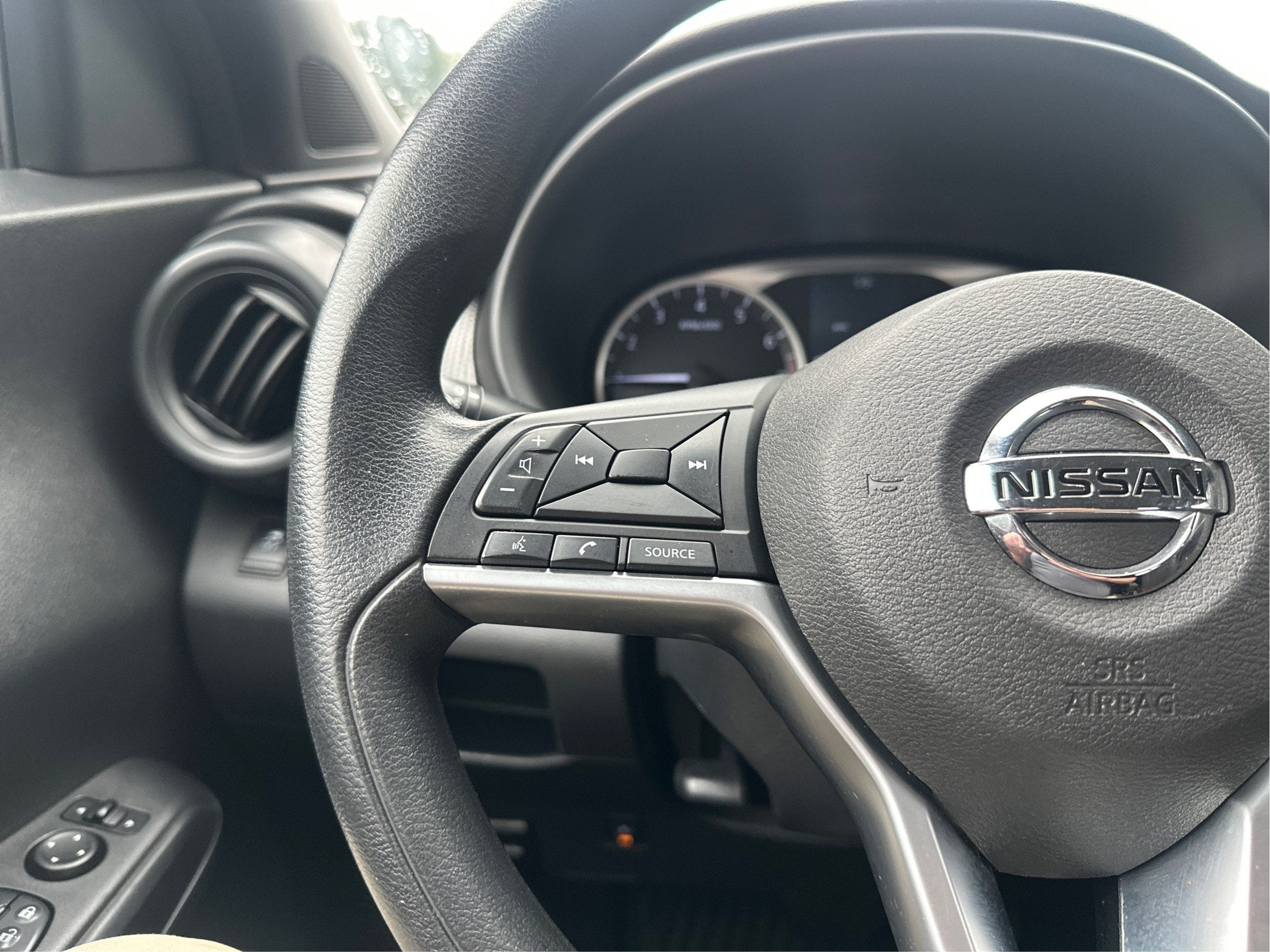 2018 Nissan Kicks S