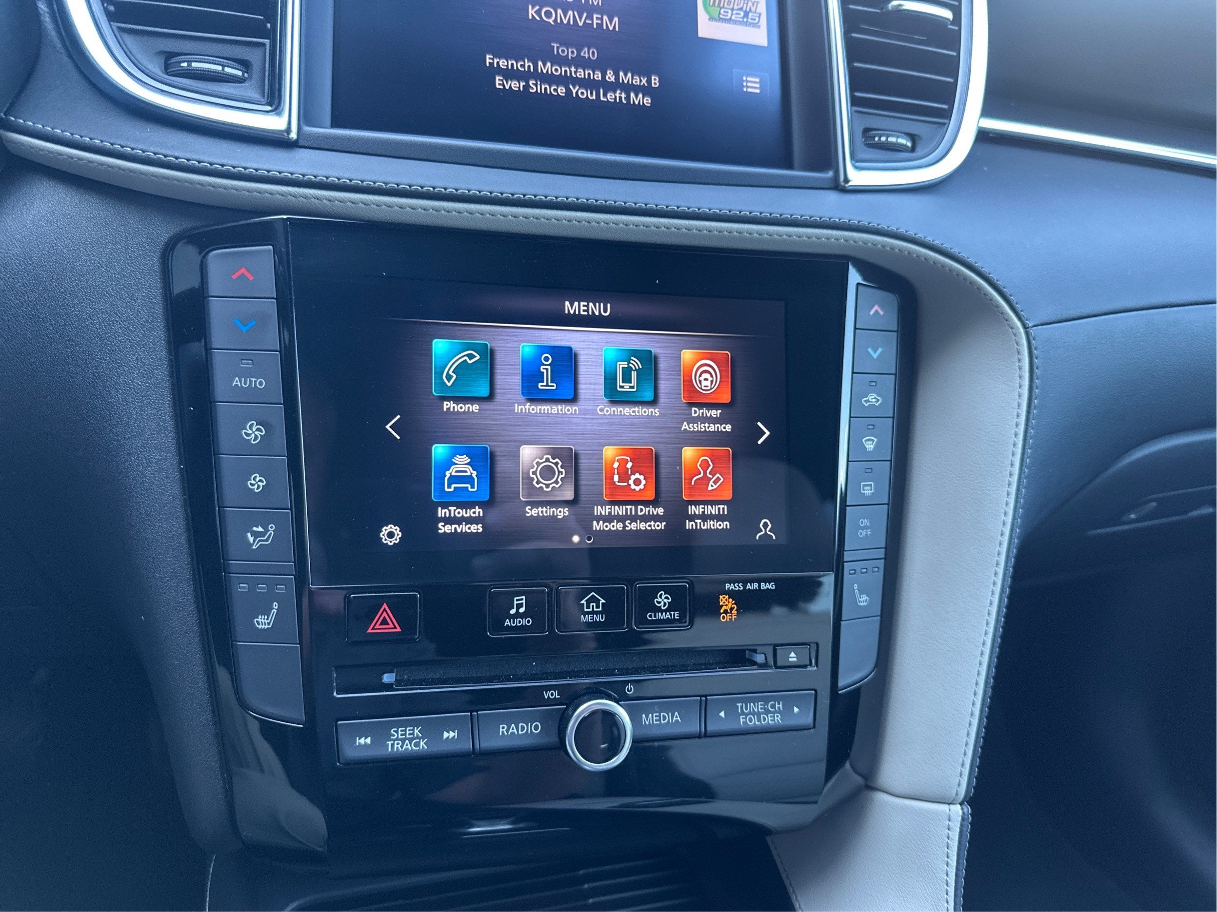 2022 INFINITI QX55 LUXE AWD