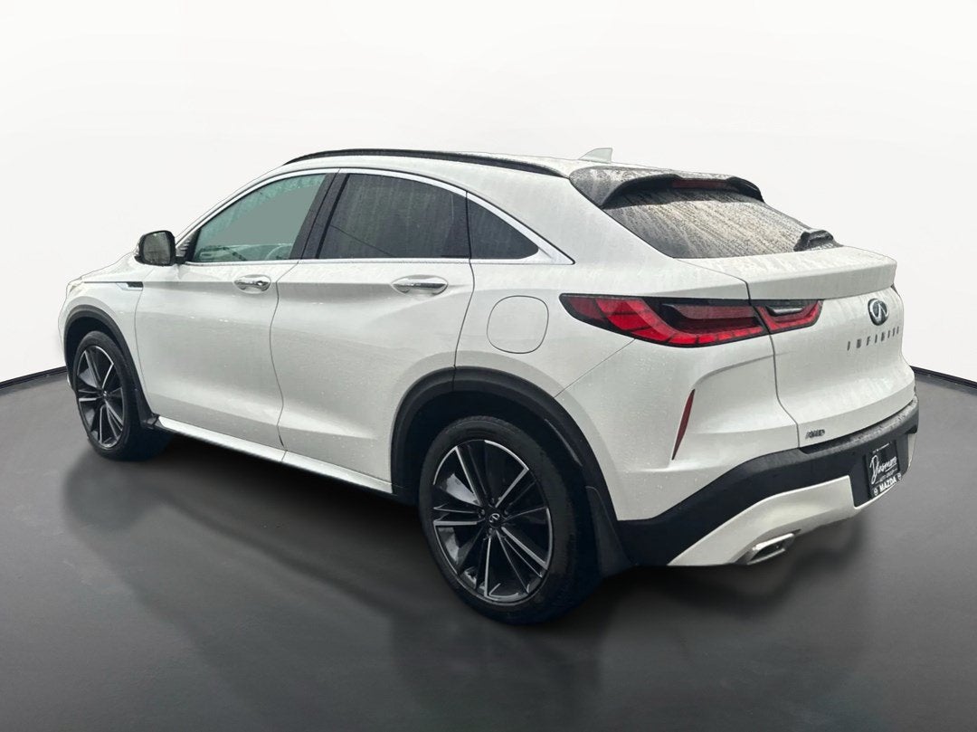 2022 INFINITI QX55 LUXE
