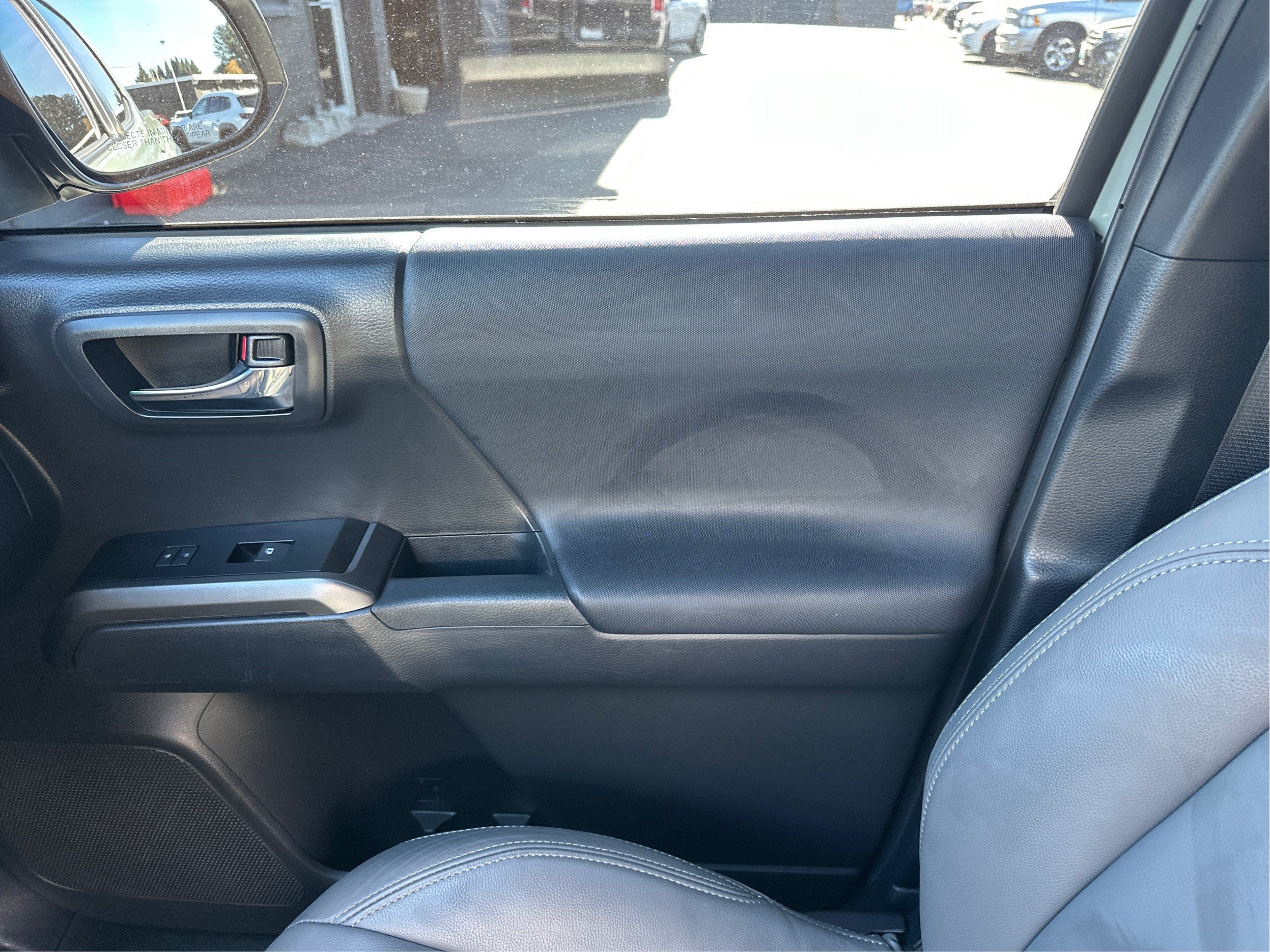 2022 Toyota Tacoma 4WD TRD Off Road