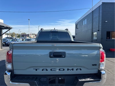 2022 Toyota Tacoma 4WD TRD Off Road