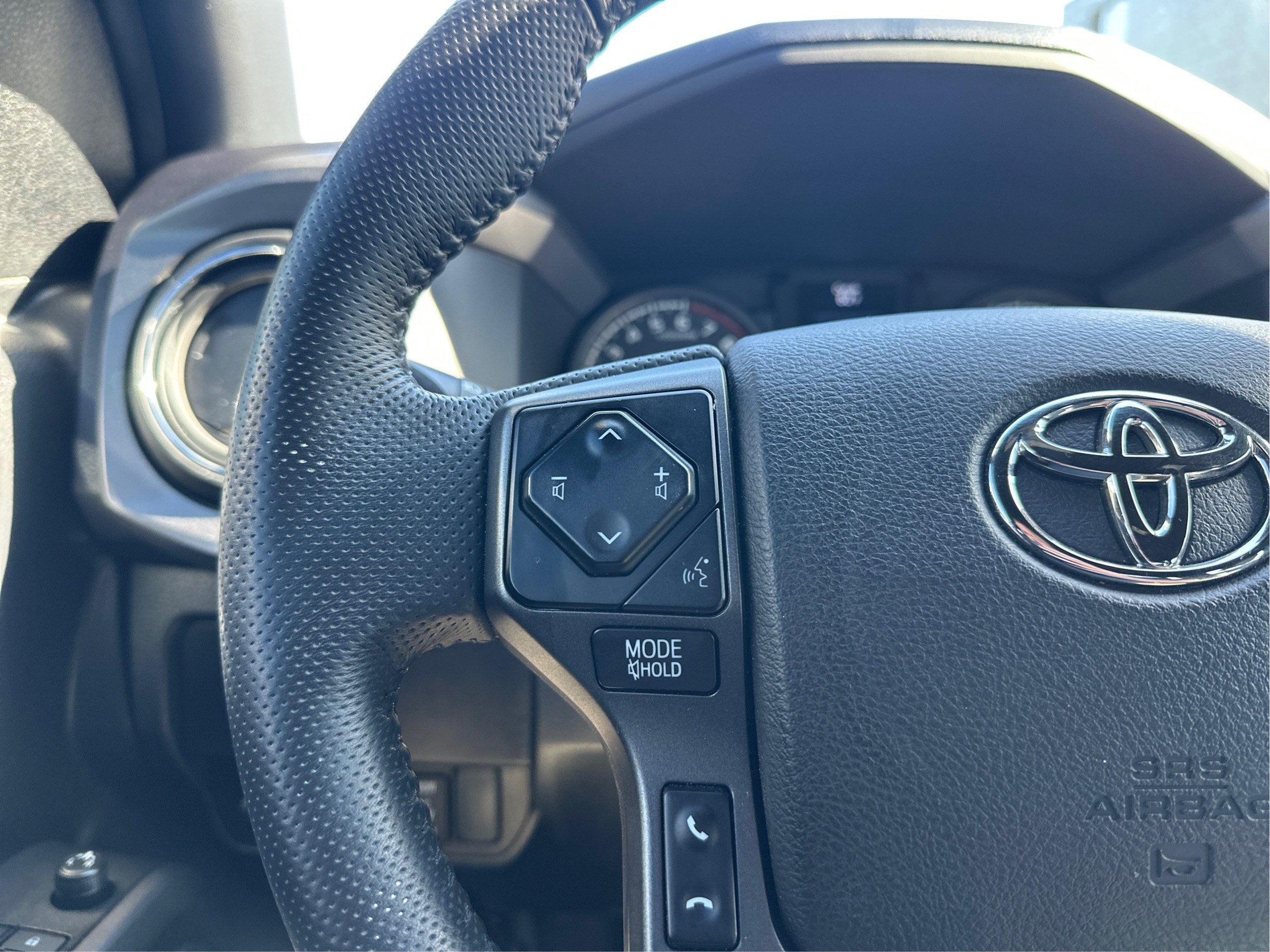 2022 Toyota Tacoma 4WD TRD Off Road