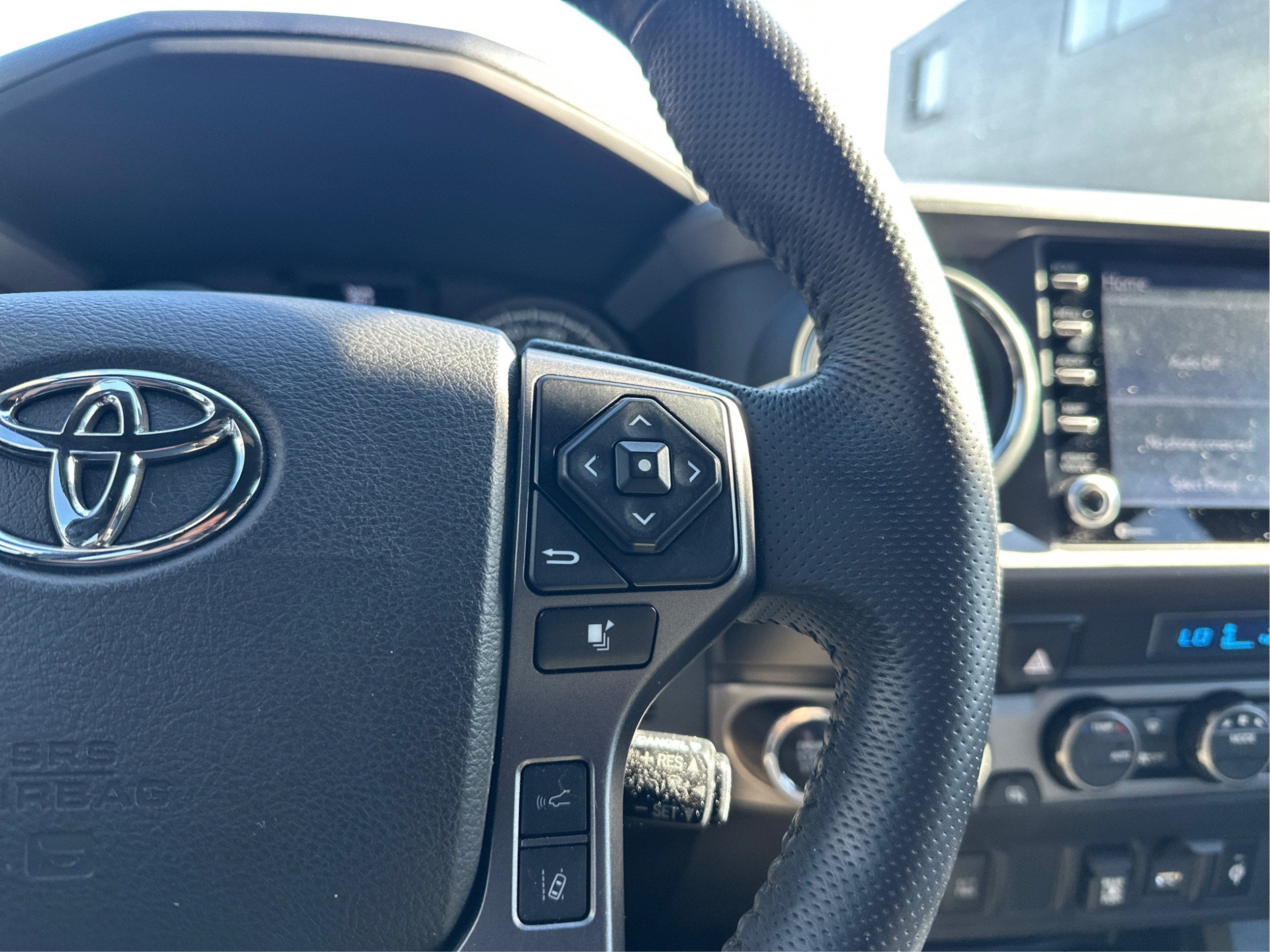 2022 Toyota Tacoma 4WD TRD Off Road