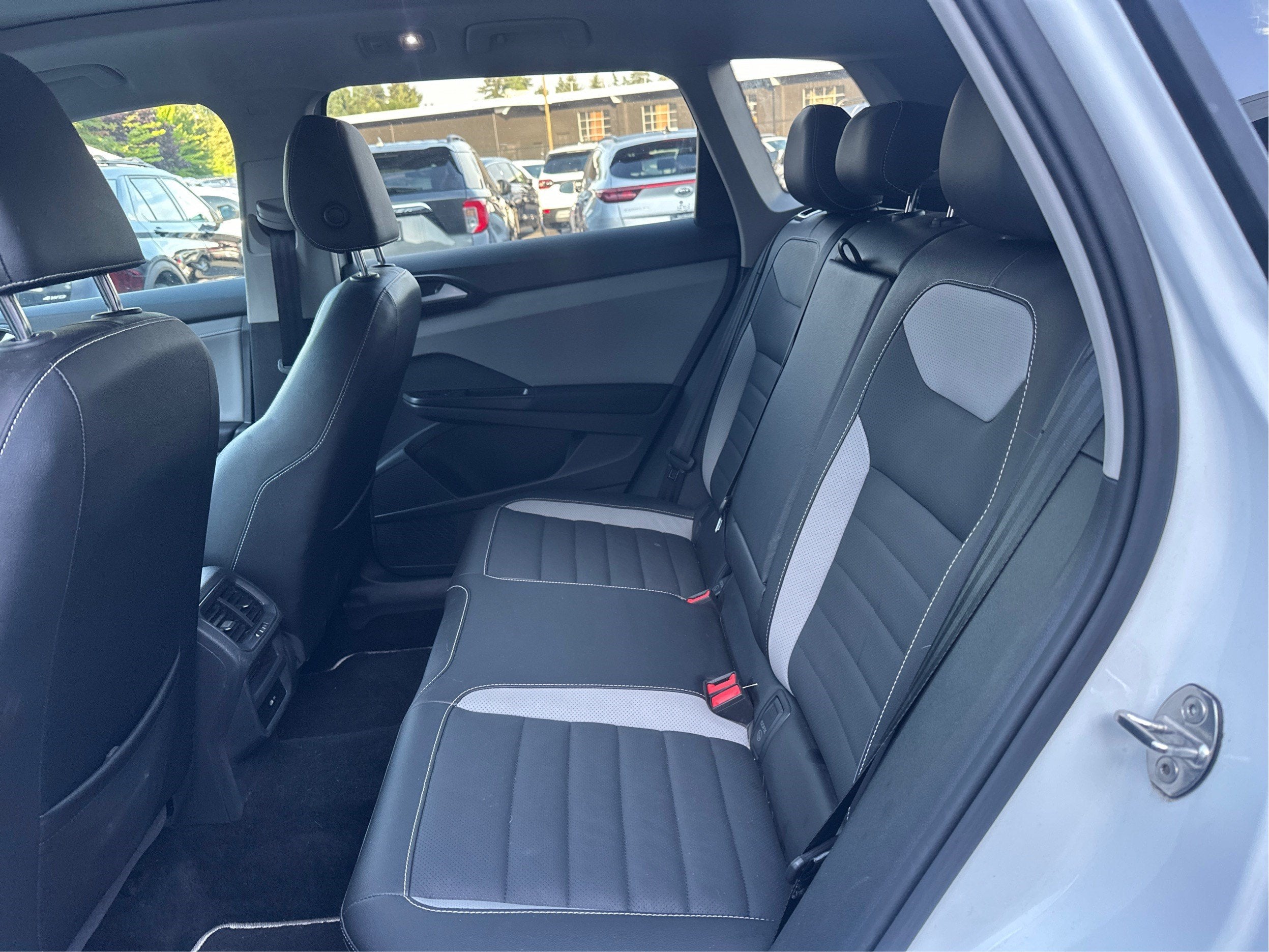 2023 Volkswagen Taos SEL
