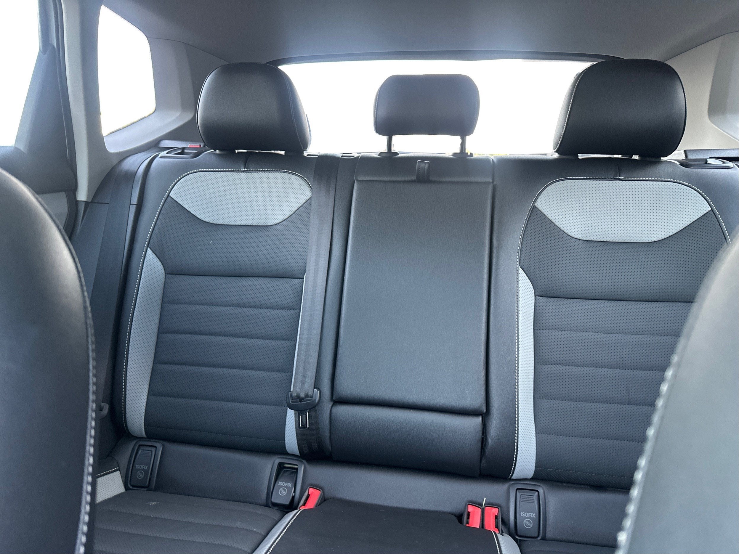 2023 Volkswagen Taos SEL