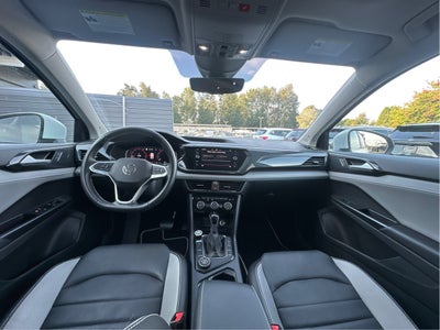 2023 Volkswagen Taos SEL