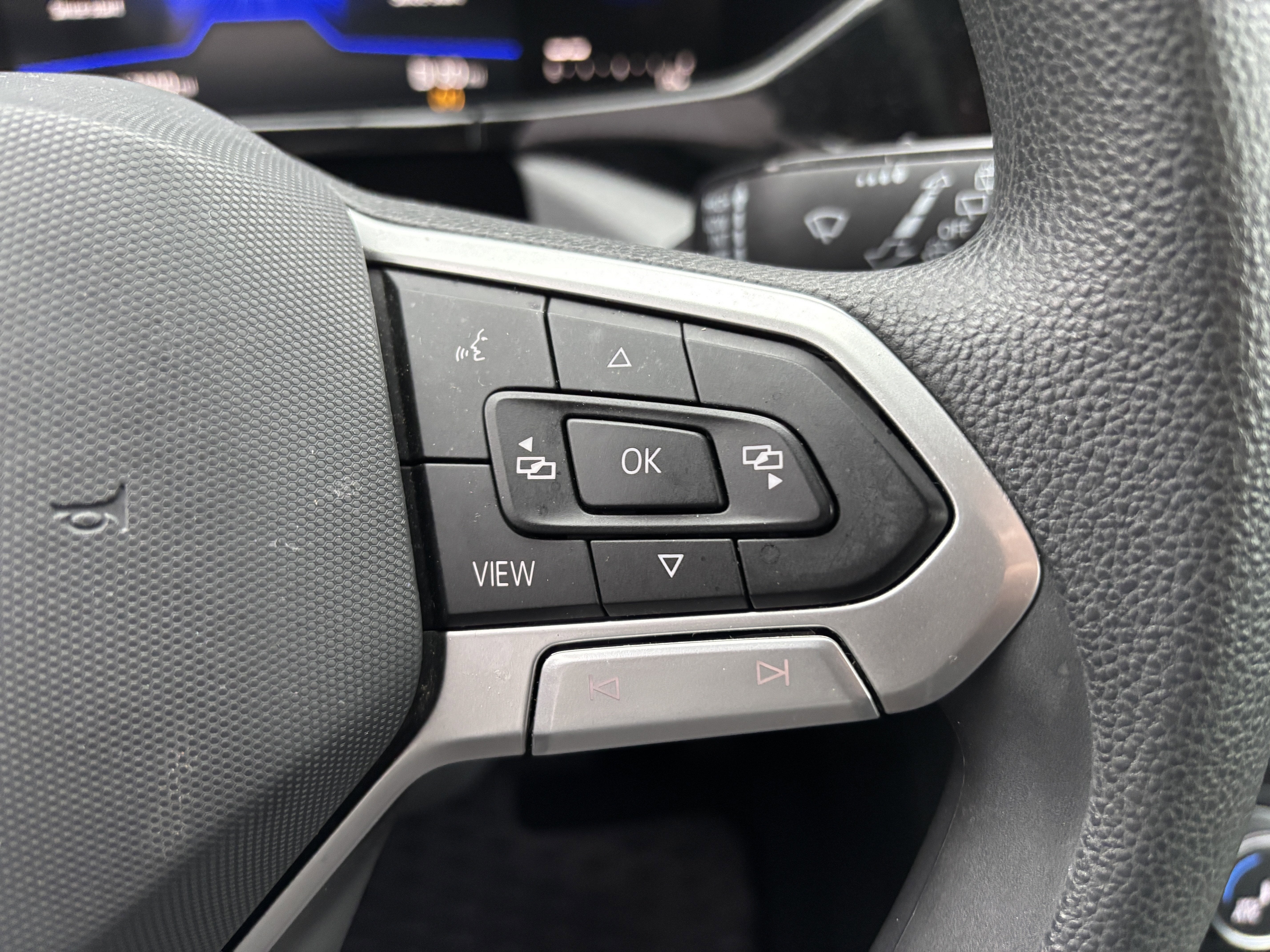 2022 Volkswagen Taos S