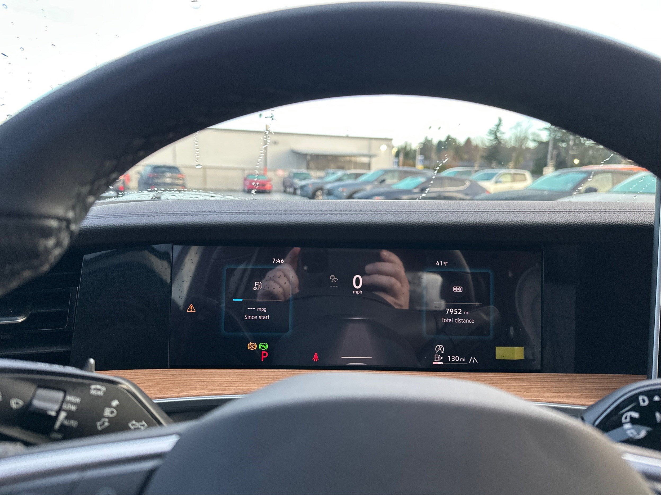 2025 Volkswagen Tiguan SEL R-Line