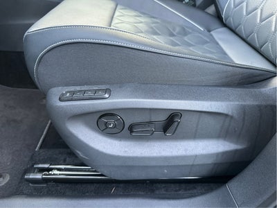 2025 Volkswagen Tiguan SEL R-Line