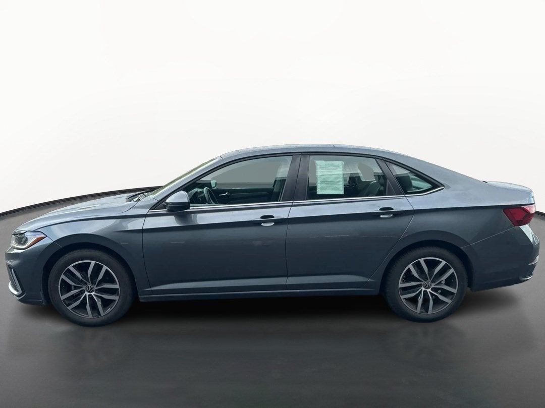 2025 Volkswagen Jetta SE
