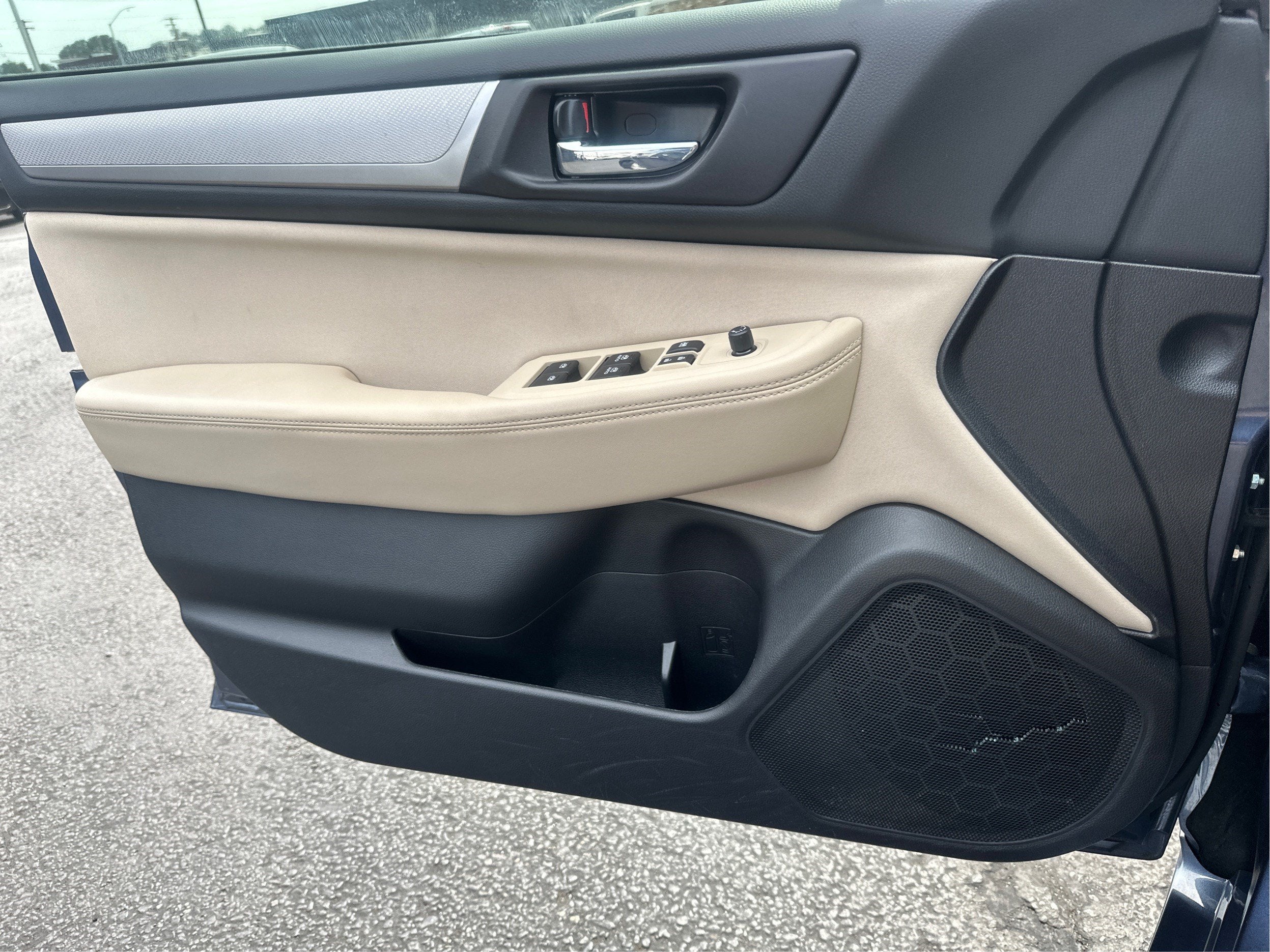 2017 Subaru Legacy Premium