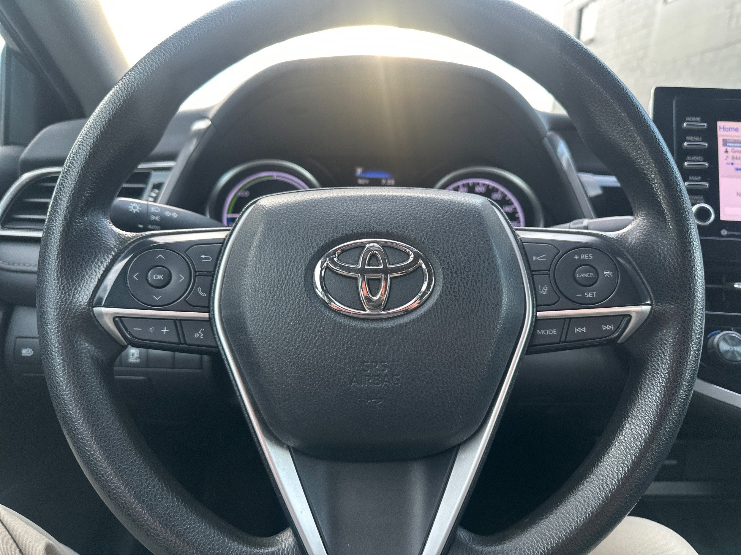 2023 Toyota Camry Hybrid LE
