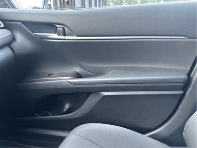 2023 Toyota Camry Hybrid LE