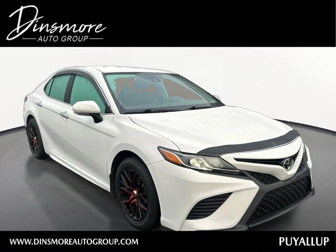 2020 Toyota Camry SE
