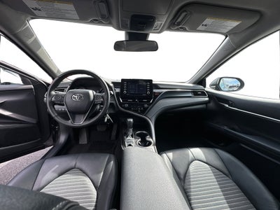 2024 Toyota Camry SE AWD