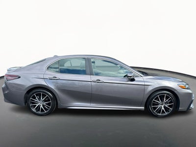 2024 Toyota Camry SE AWD