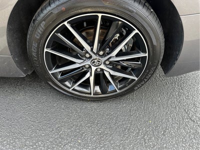2024 Toyota Camry SE AWD