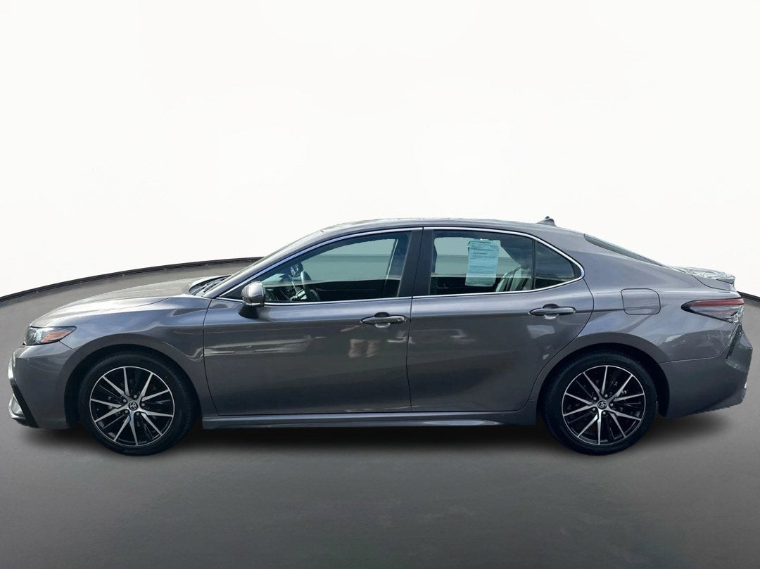 2024 Toyota Camry SE AWD