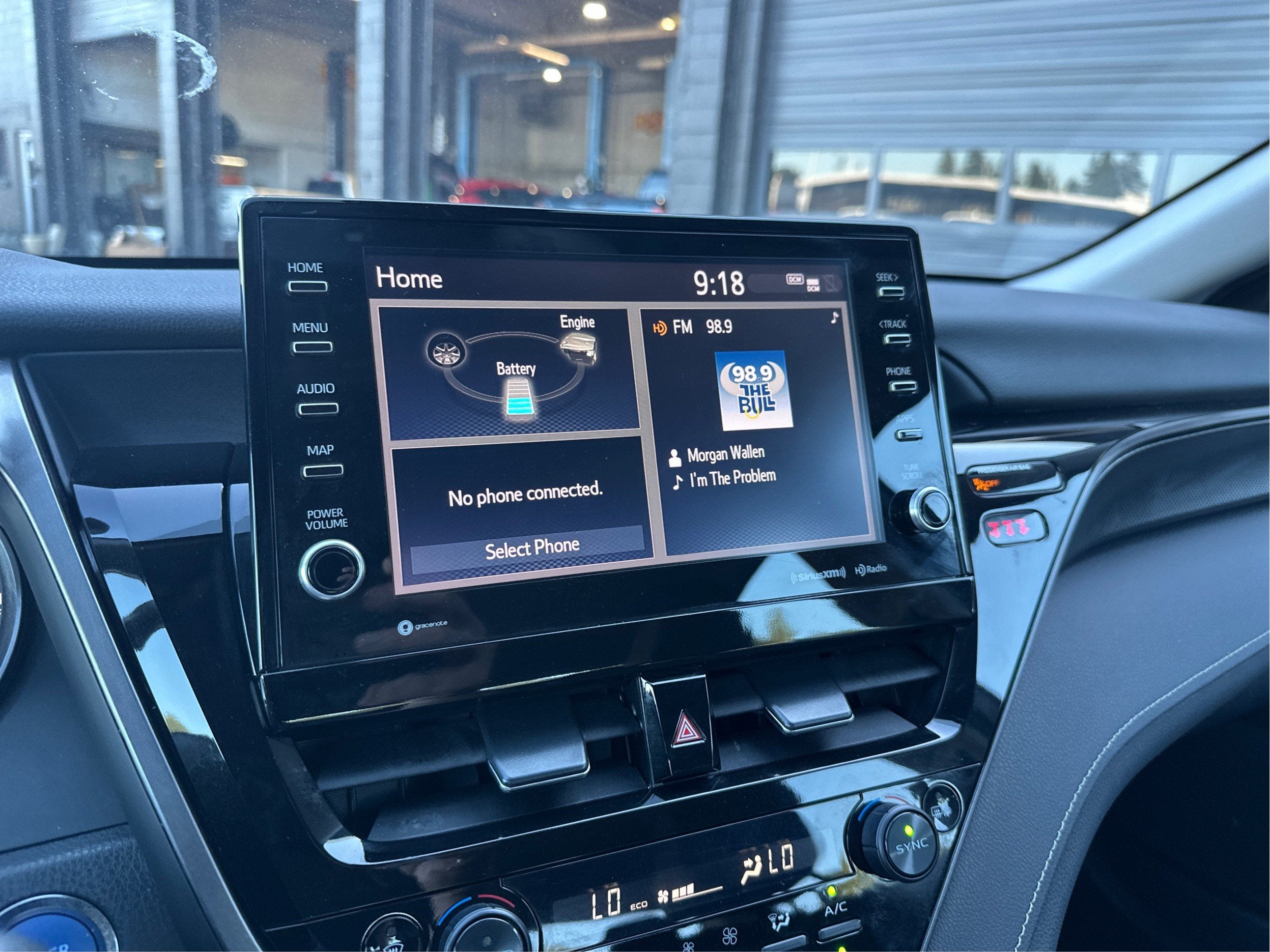 2023 Toyota Camry Hybrid XSE
