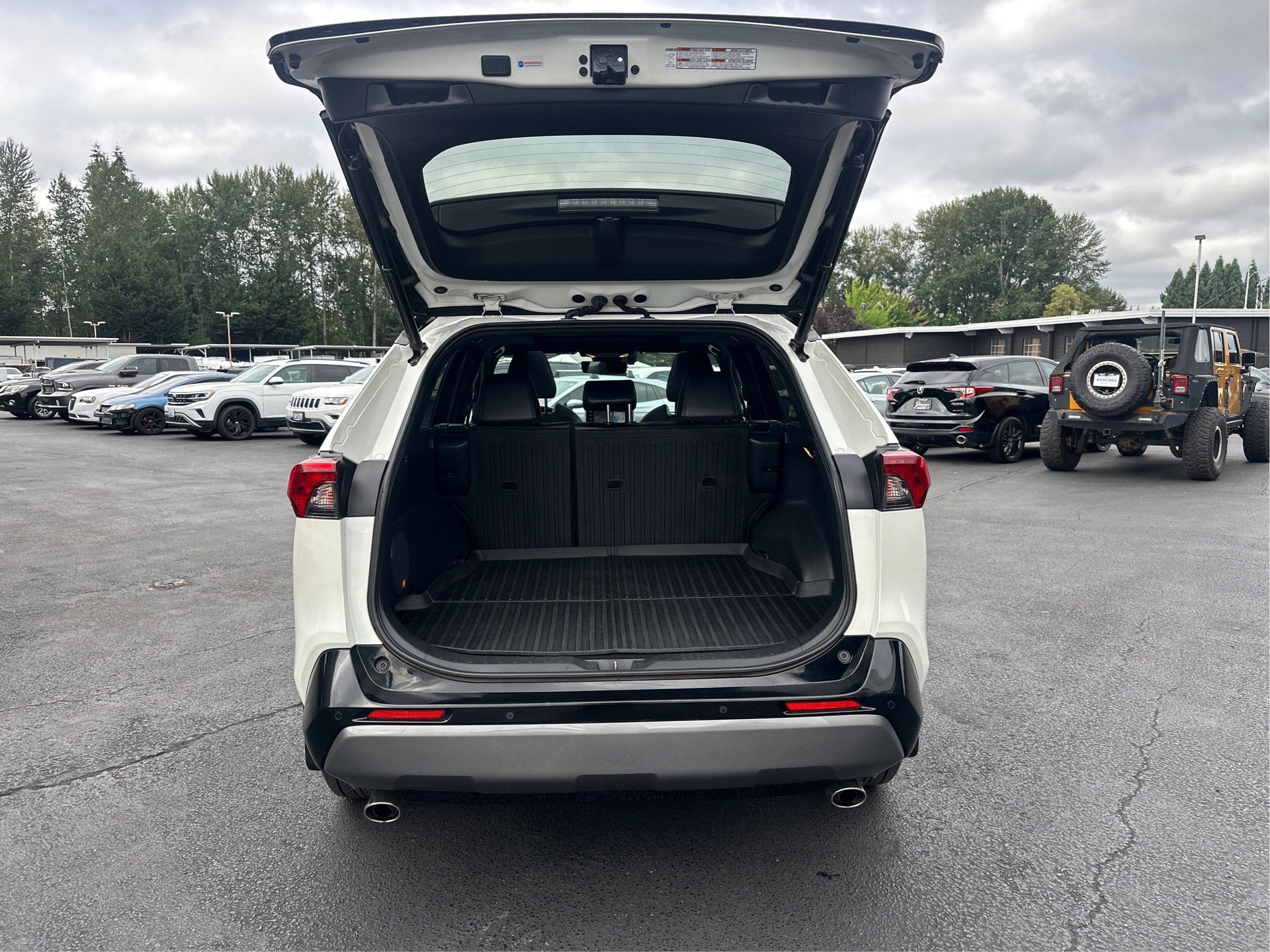2021 Toyota RAV4 Hybrid XSE AWD