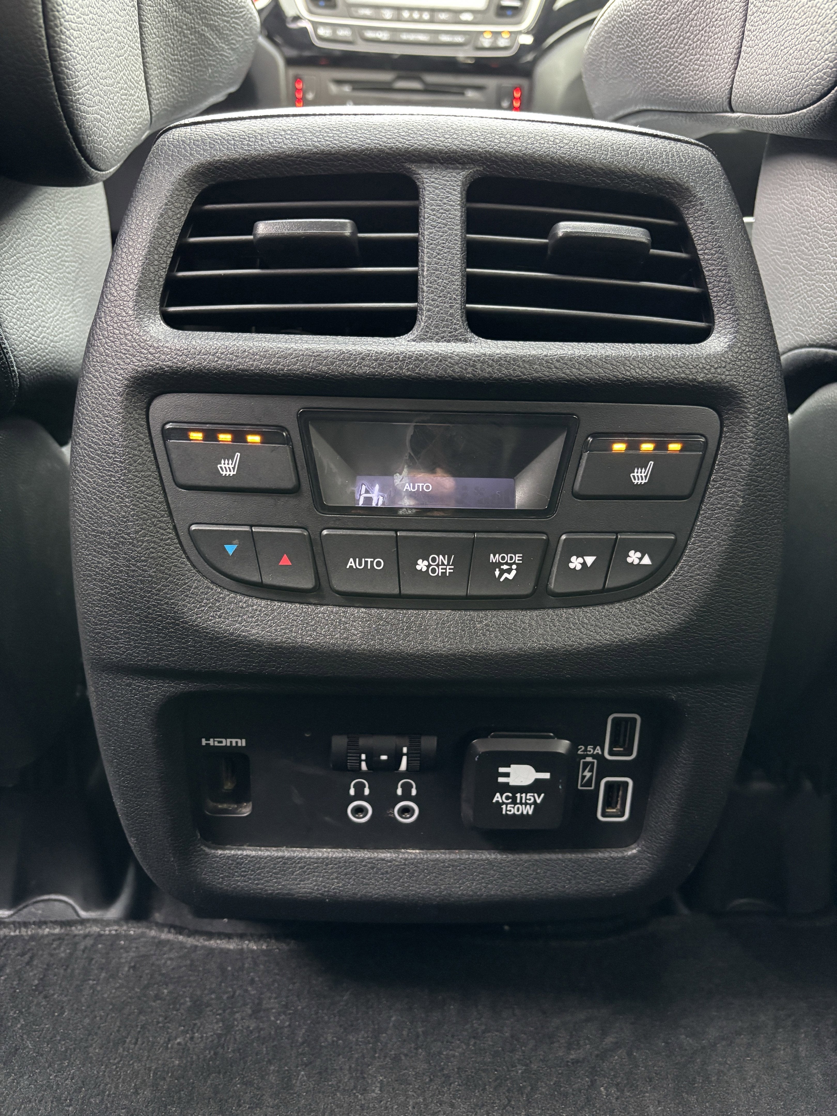 2022 Honda Pilot Touring 7-Passenger AWD