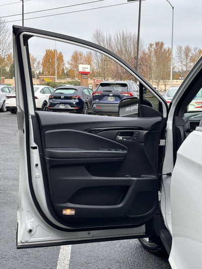 2022 Honda Pilot Touring 7-Passenger AWD