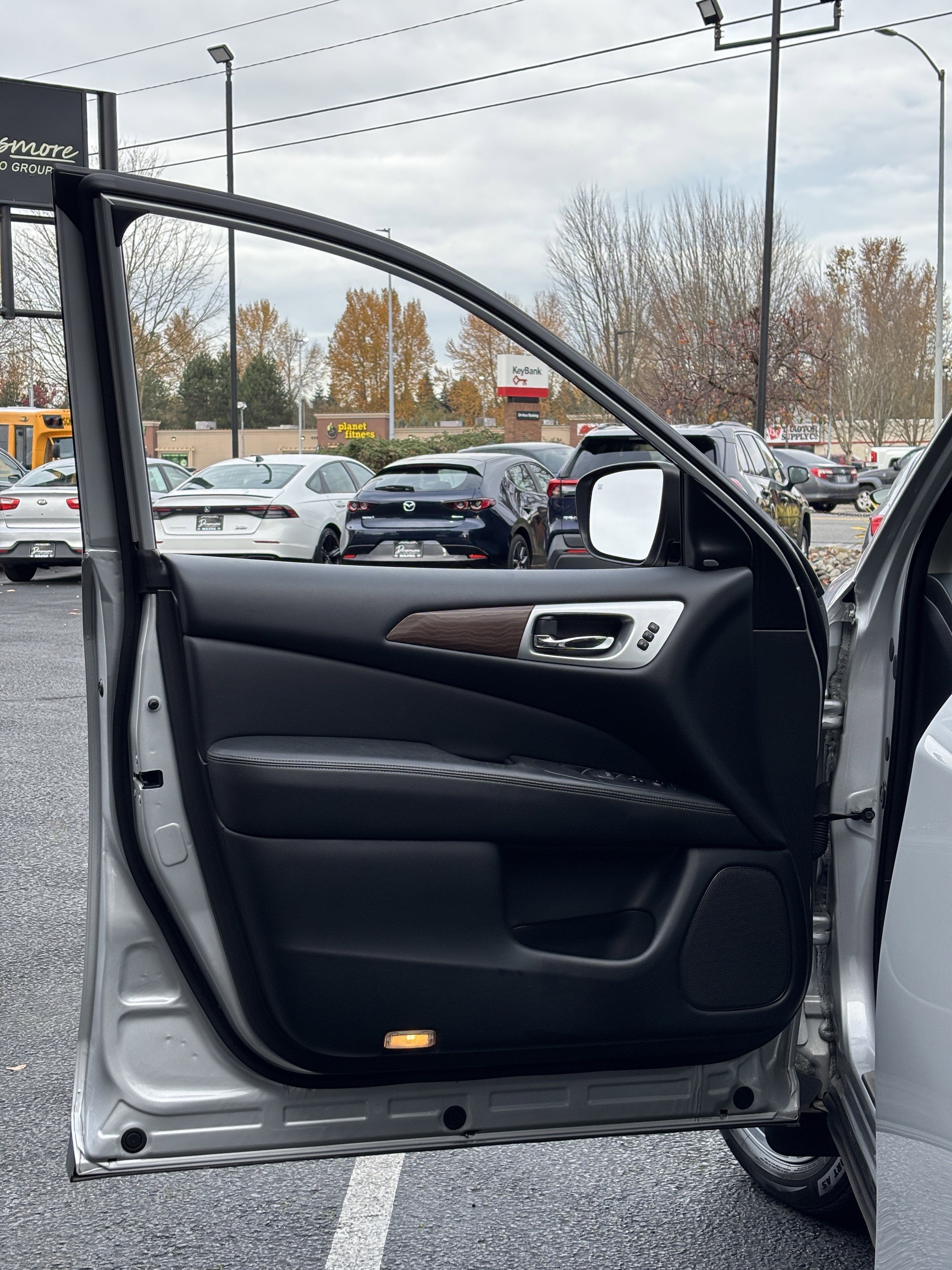 2019 Nissan Pathfinder Platinum 4WD