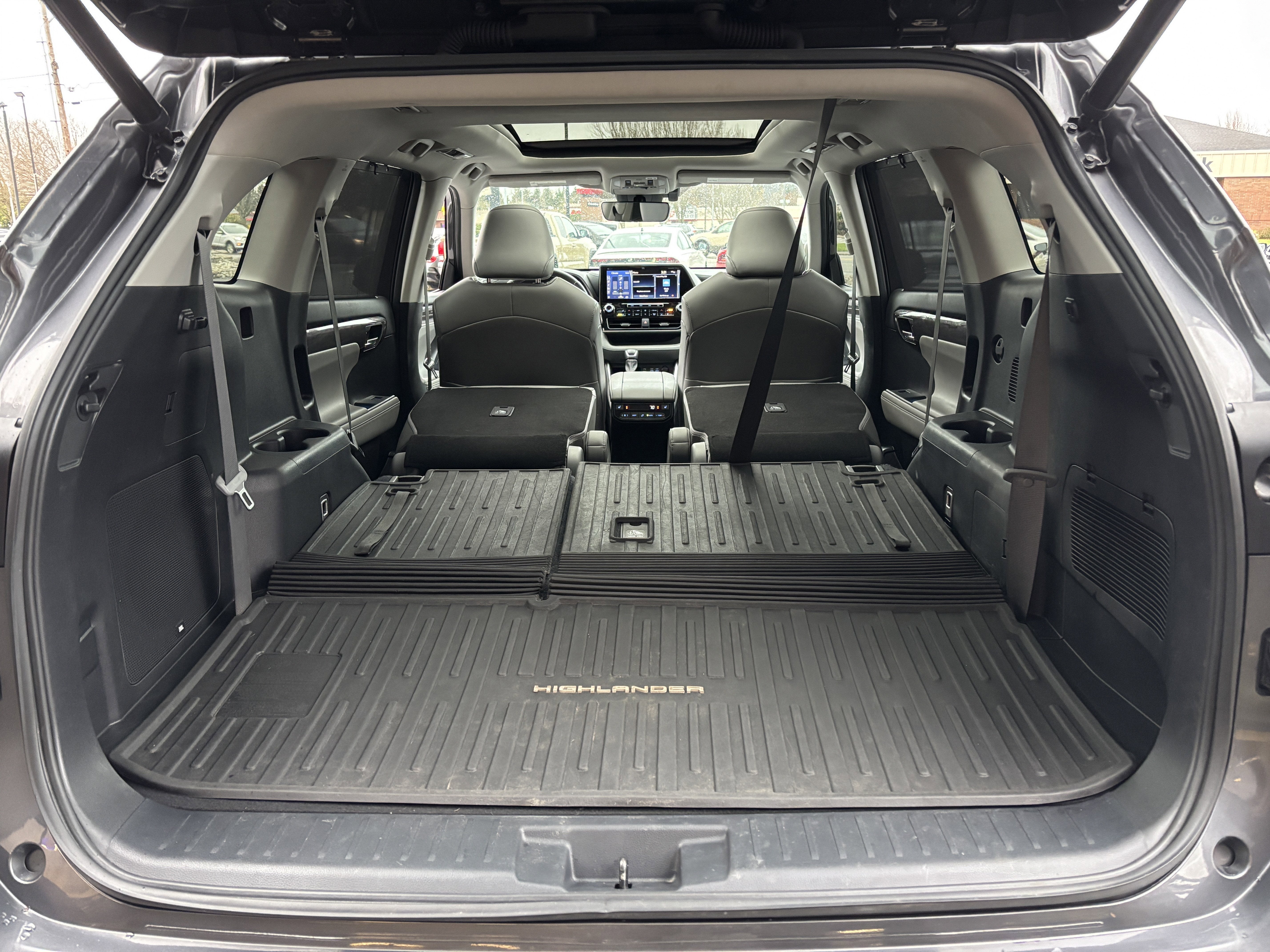 2022 Toyota Highlander Platinum AWD