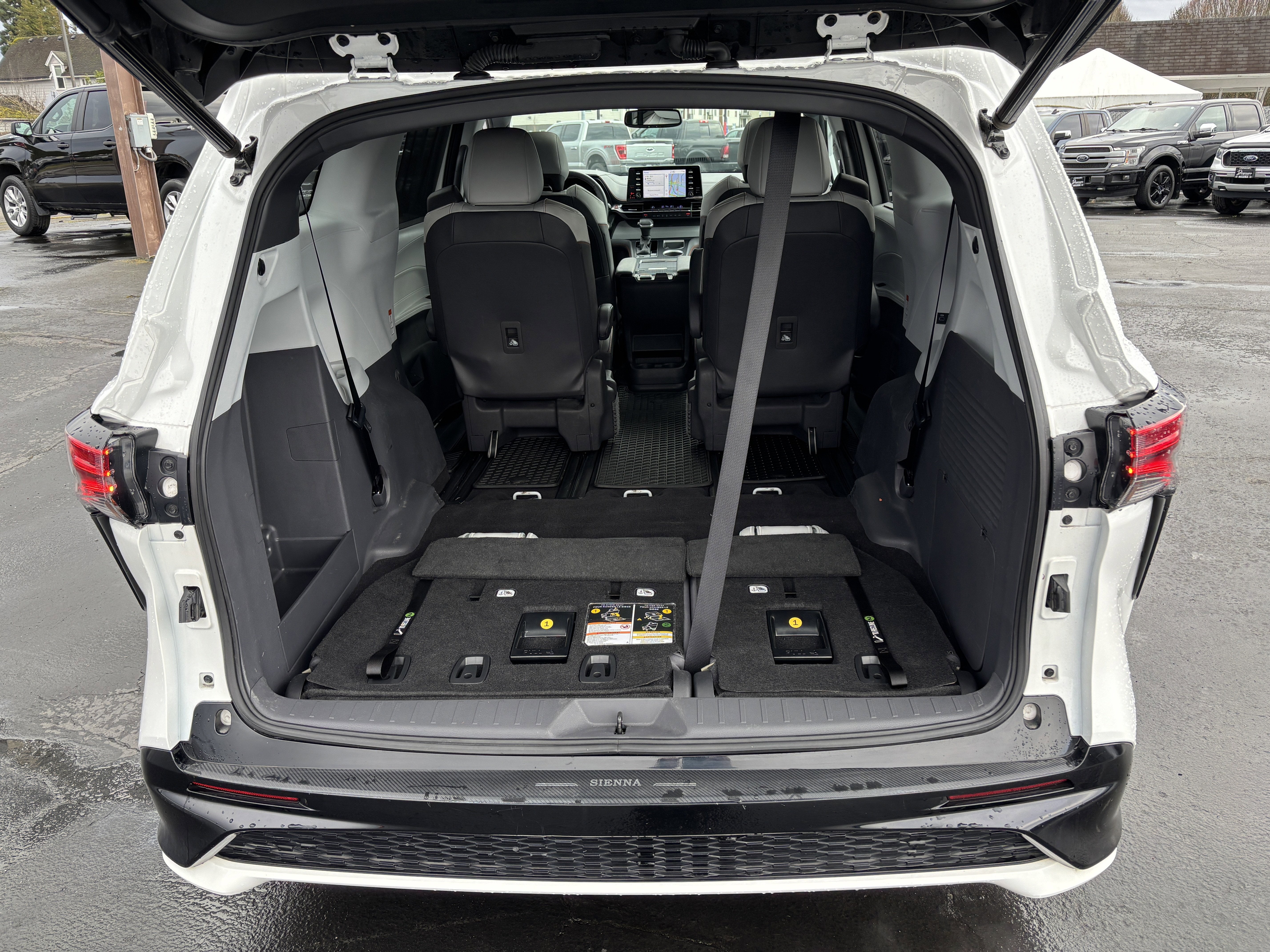 2021 Toyota Sienna XSE