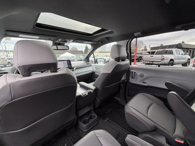 2021 Toyota Sienna XSE