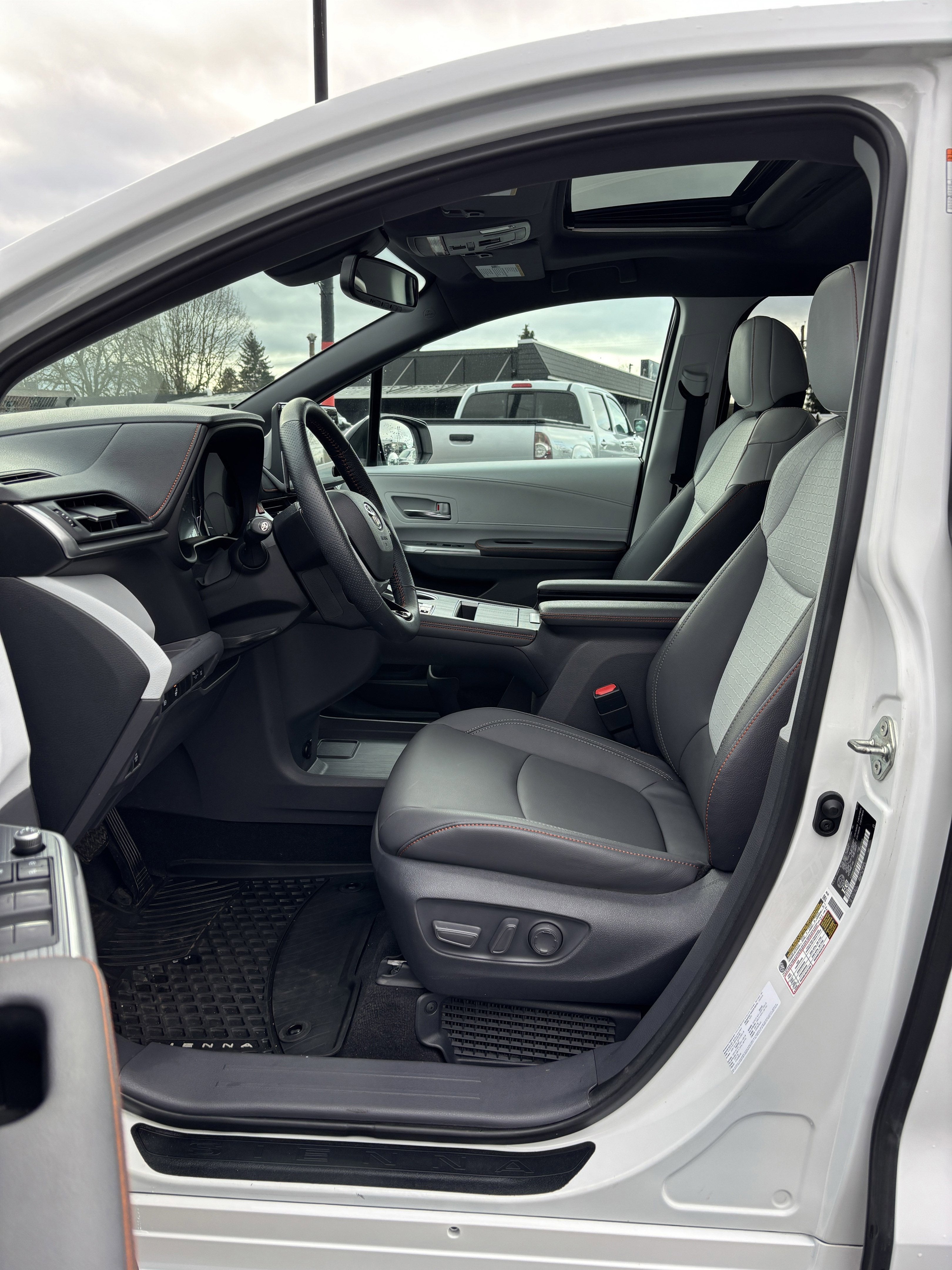 2021 Toyota Sienna XSE