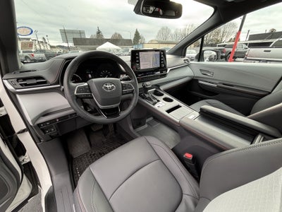 2021 Toyota Sienna XSE