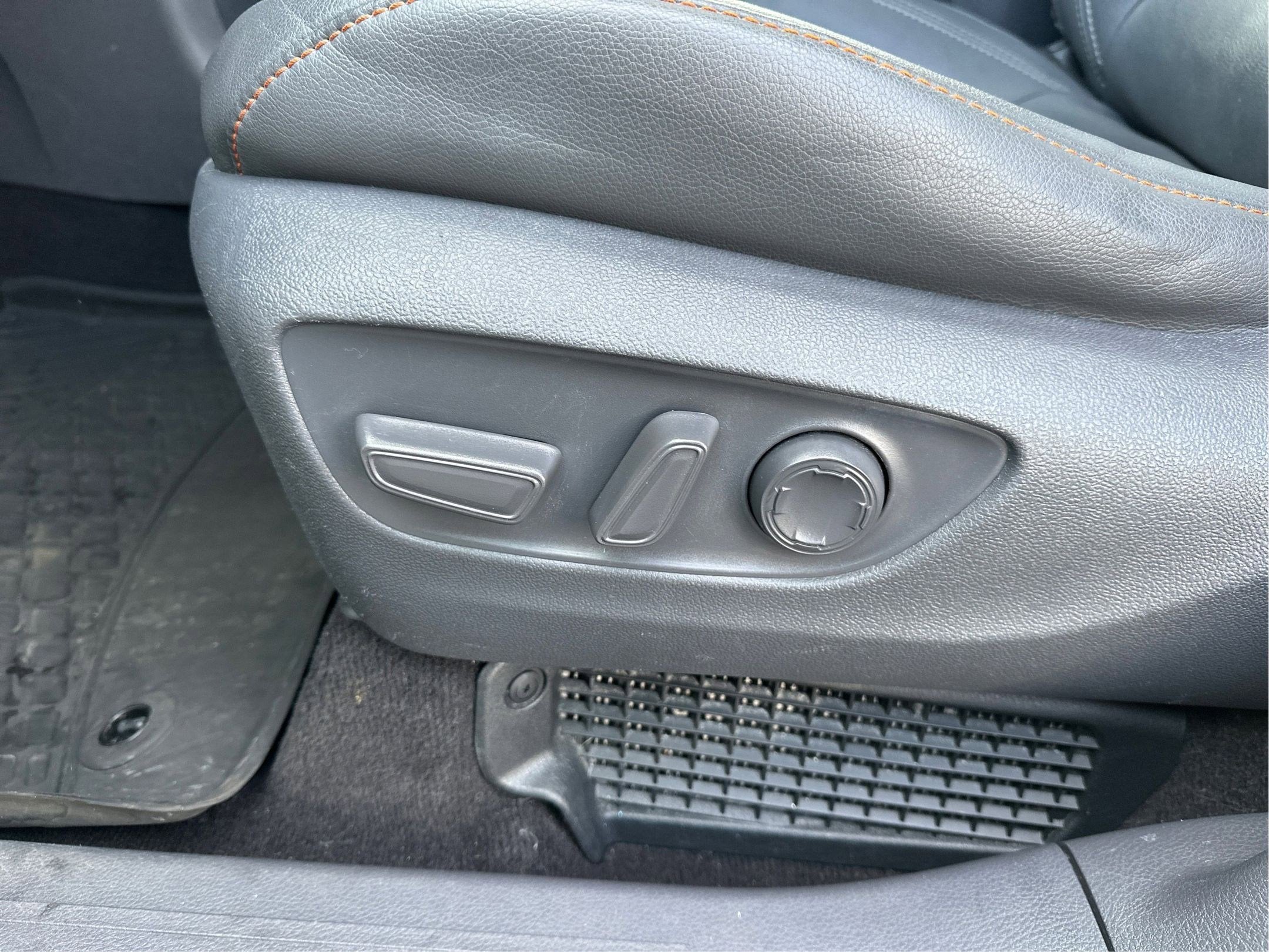 2021 Toyota Sienna XLE AWD 7-Passenger