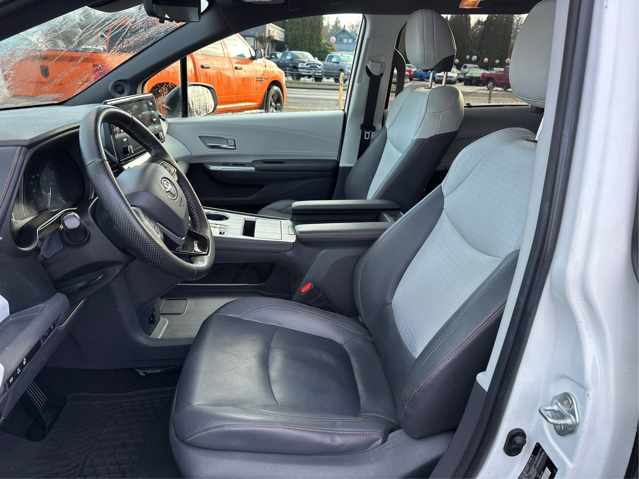 2021 Toyota Sienna XLE AWD 7-Passenger