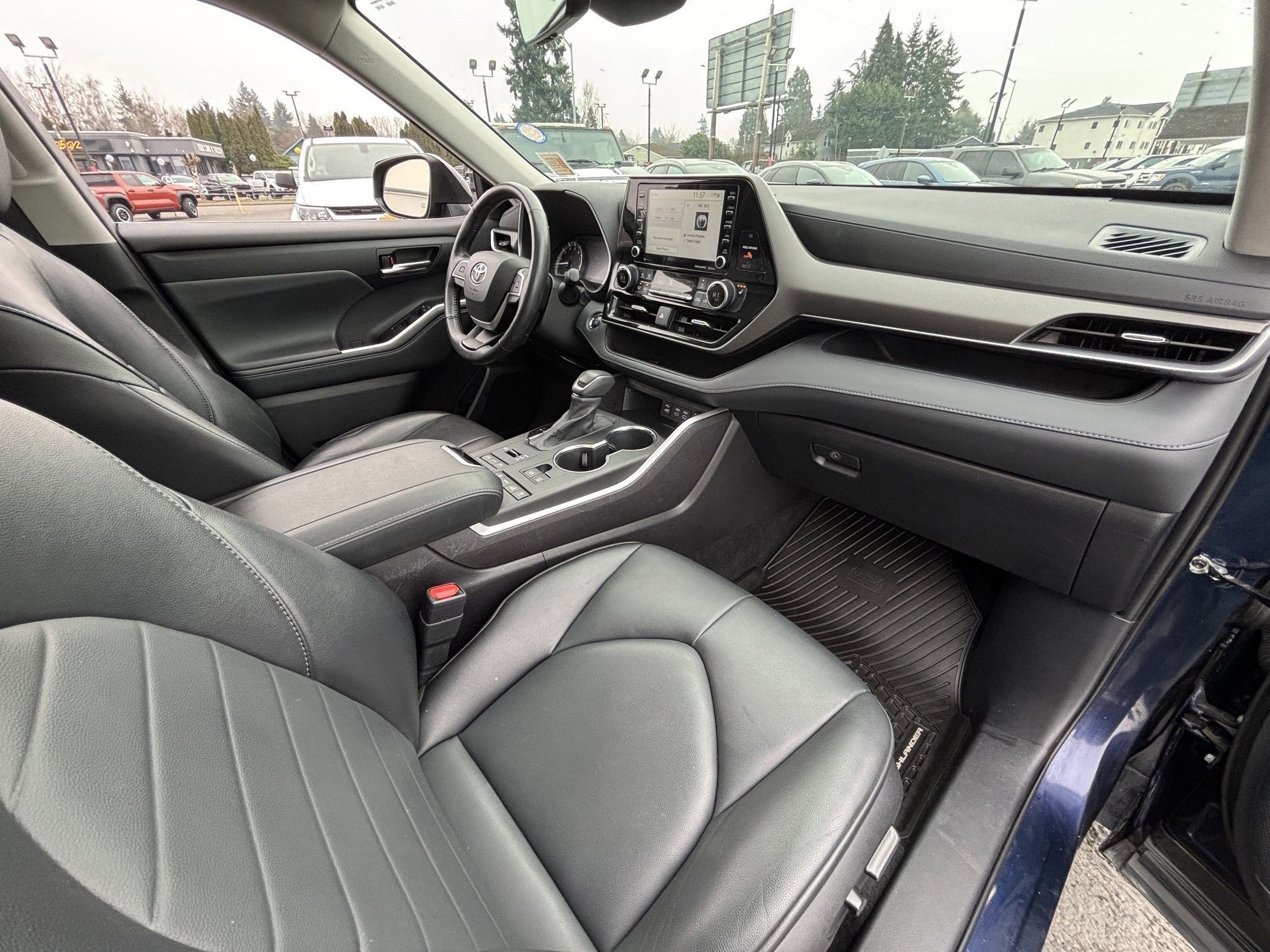 2022 Toyota Highlander XLE AWD