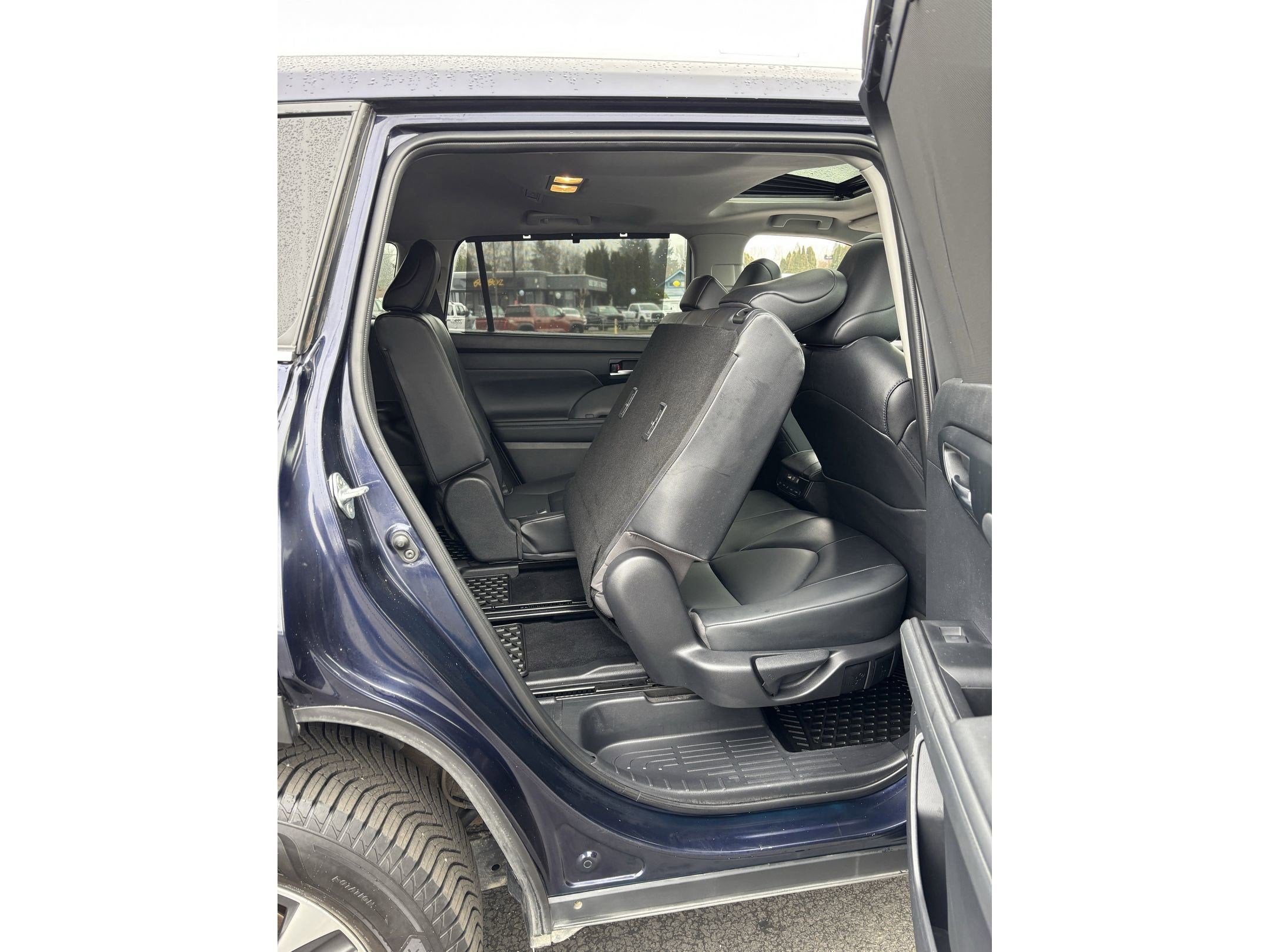 2022 Toyota Highlander XLE AWD