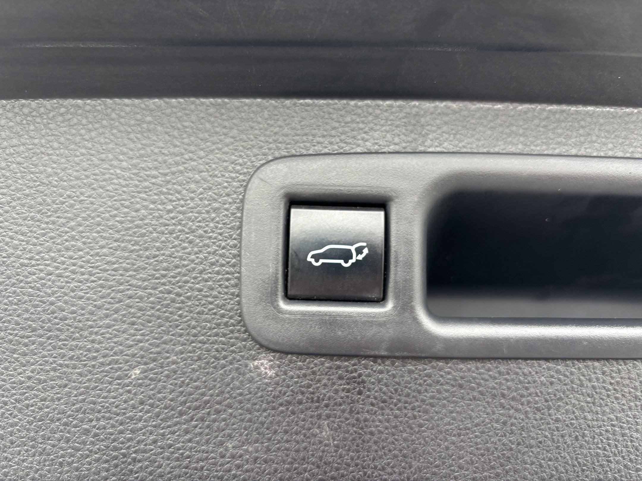 2022 Toyota Highlander XLE AWD