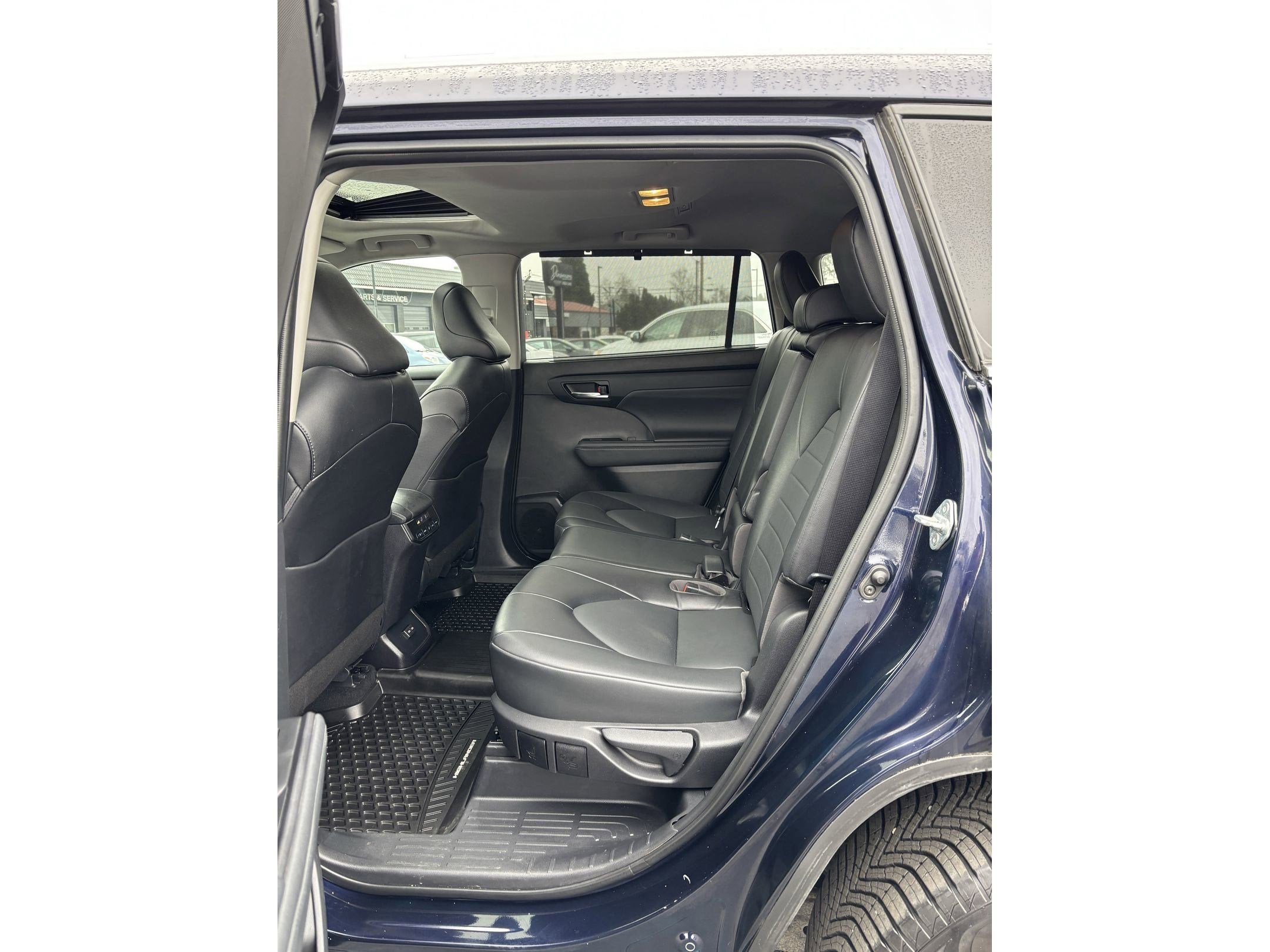 2022 Toyota Highlander XLE AWD