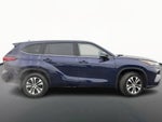 2022 Toyota Highlander XLE AWD