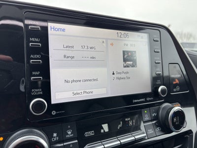 2022 Toyota Highlander XLE AWD