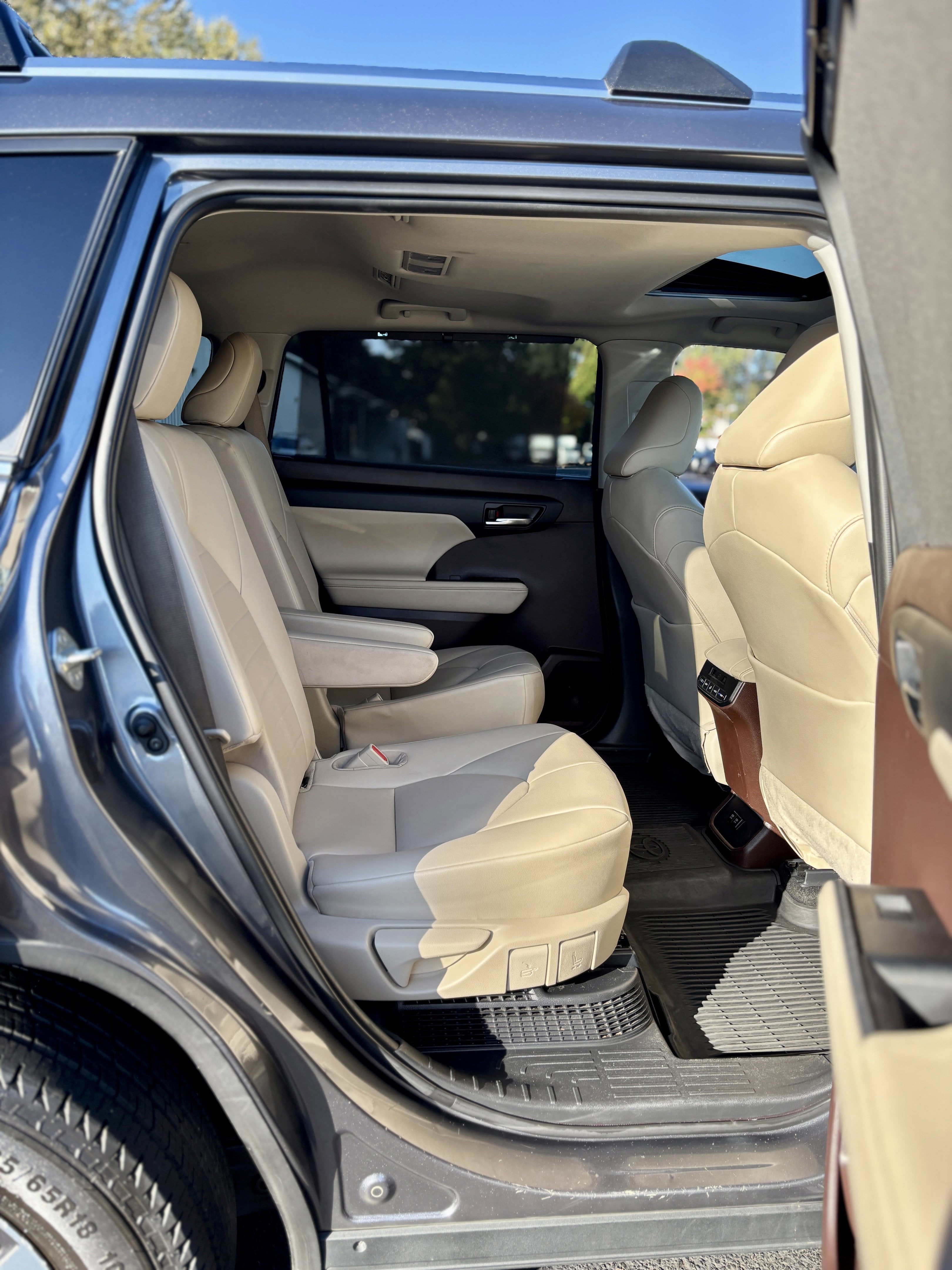 2020 Toyota Highlander Hybrid XLE AWD